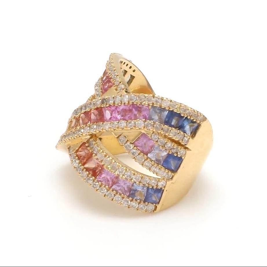 Bague saphir naturel multicolore en or 18 carats Pour femmes en vente