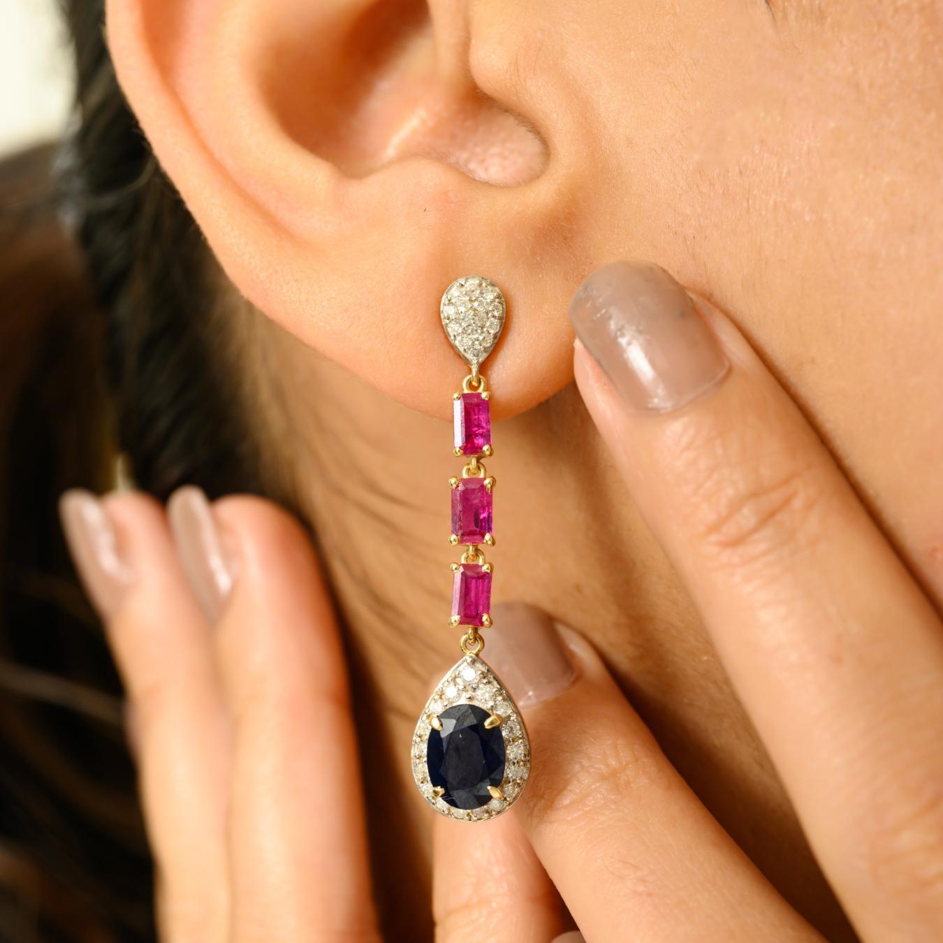 Longues boucles d'oreilles de mariage pendantes en or jaune 14 carats avec multi-gemmes naturelles Pour femmes en vente