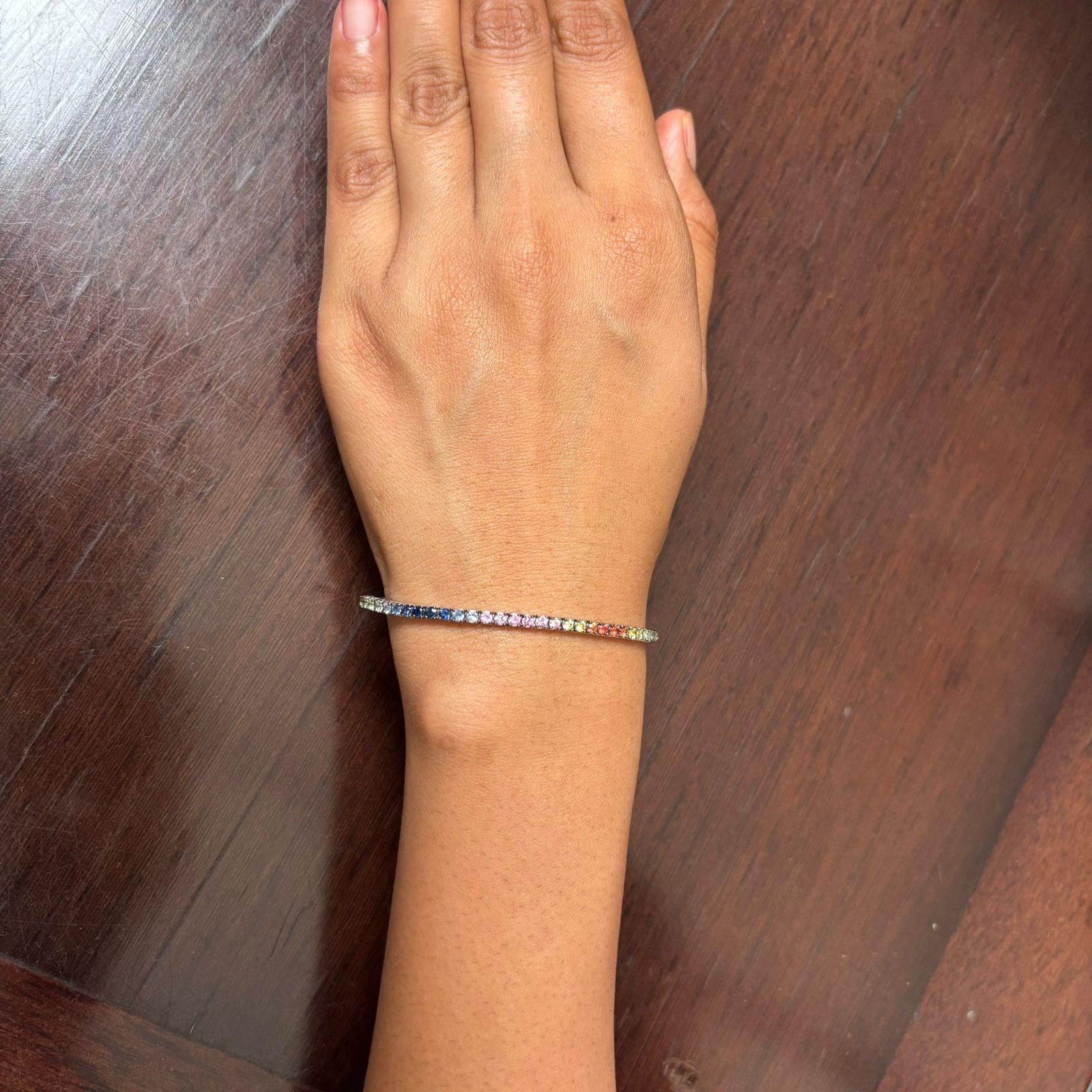 Pulsera Zafiro Múltiple Natural 1,92cts en Oro de 18k en venta 1