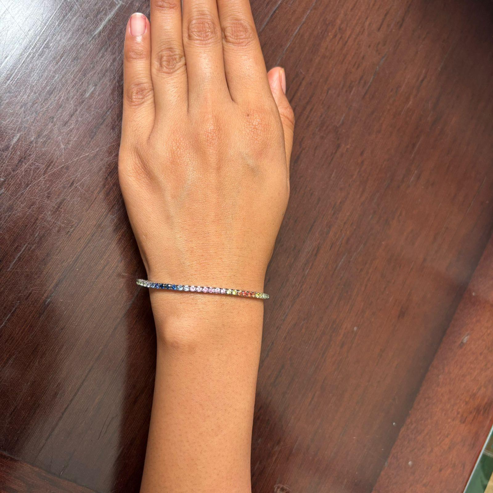 Pulsera Zafiro Múltiple Natural 1,92cts en Oro de 18k en venta 2