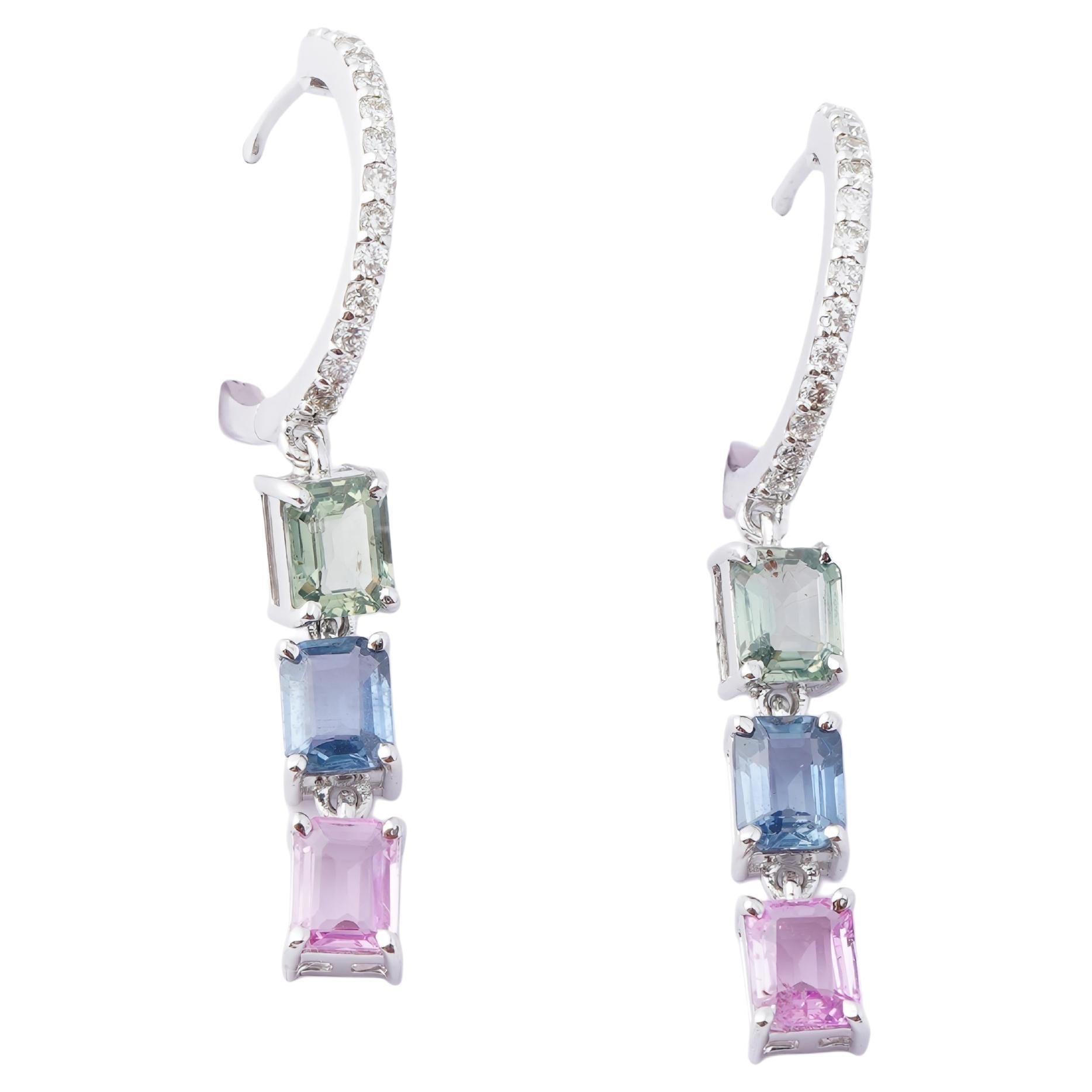 Natürlicher Multi-Saphir 2,54cts & Diamant 0,26cts Ohrring in 14k Gold im Angebot