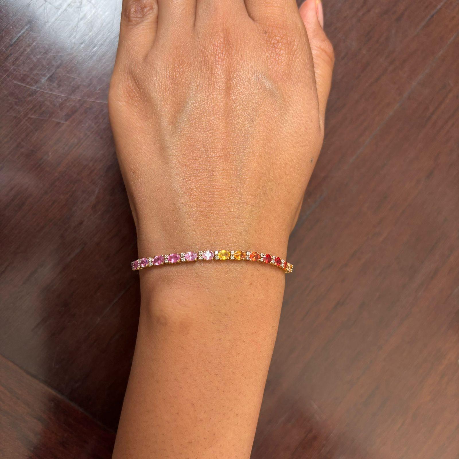 De las mujeres Pulsera de zafiro múltiple natural 6,98cts, diamante 0,36cts en oro de 18k en venta