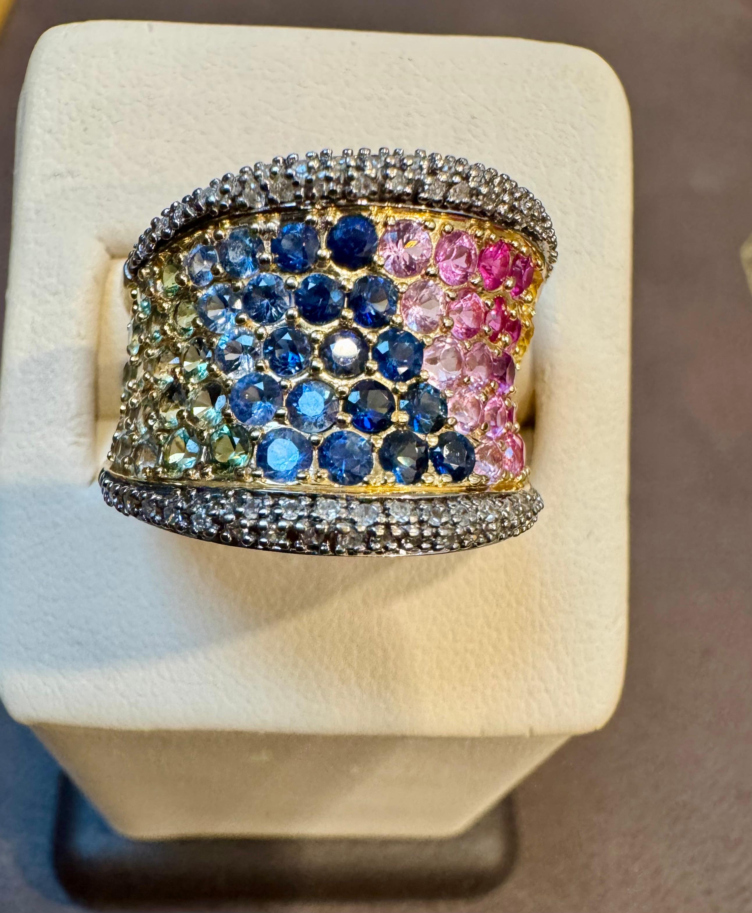 Anello Nature Multi sapphire Blue, Pink Yellow Green Sapphire & Dia in oro 14k in vendita 1