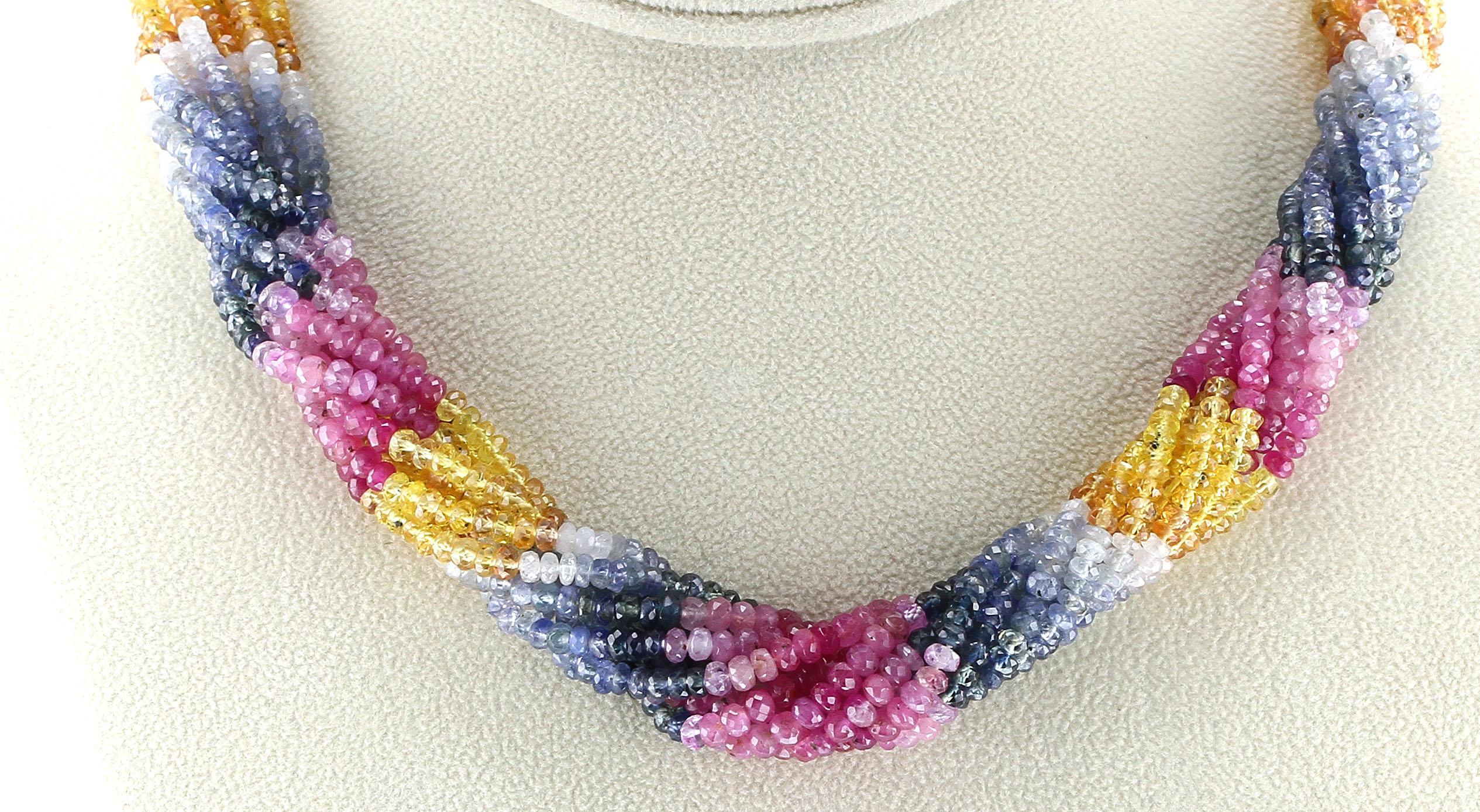 Natural Multi-Sapphire Choker Necklace, 18 Karat Yellow Gold Clasp In Good Condition For Sale In New York, NY