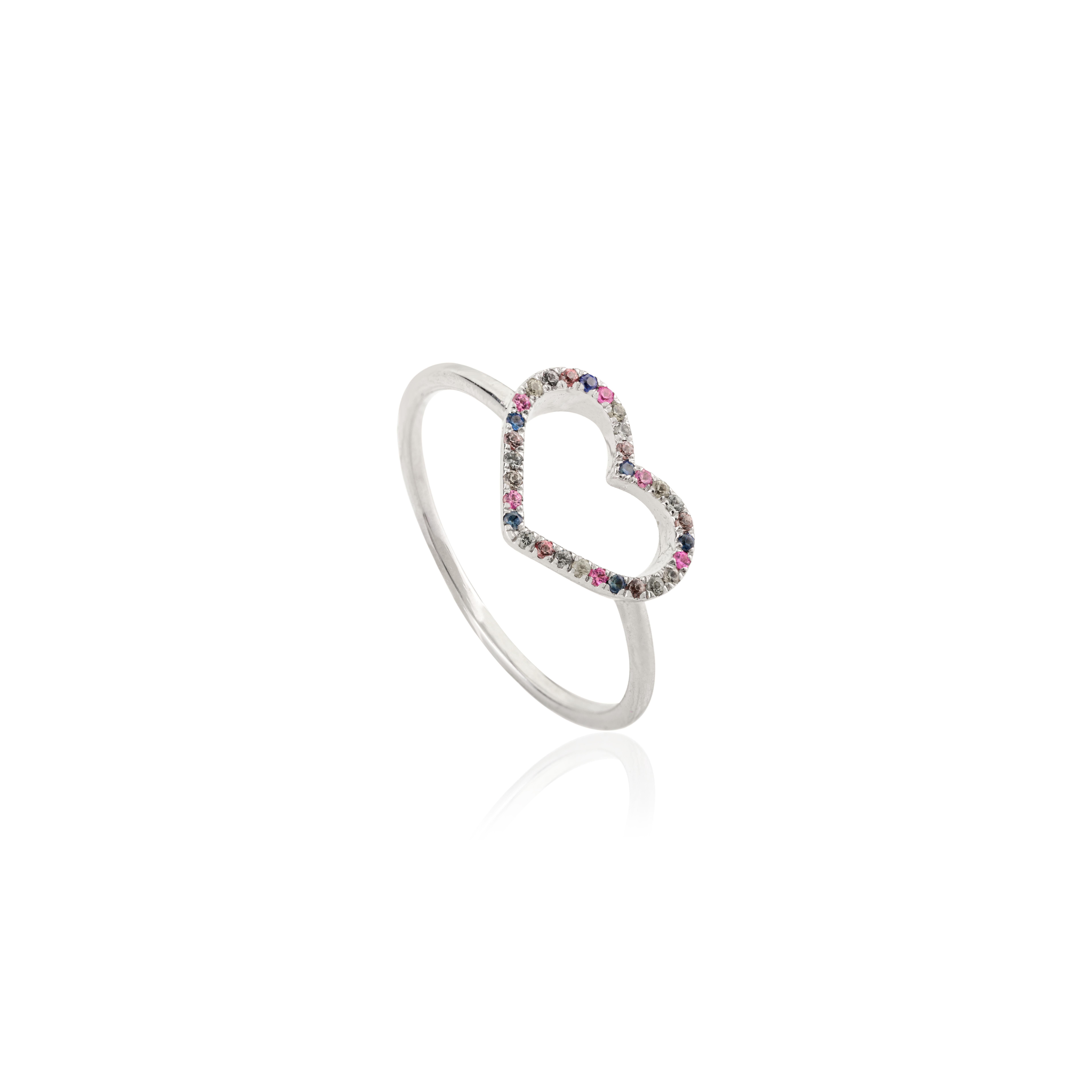 in vendita:  Anello Promessa a forma di cuore con più zaffiri naturali in oro bianco 14k 9