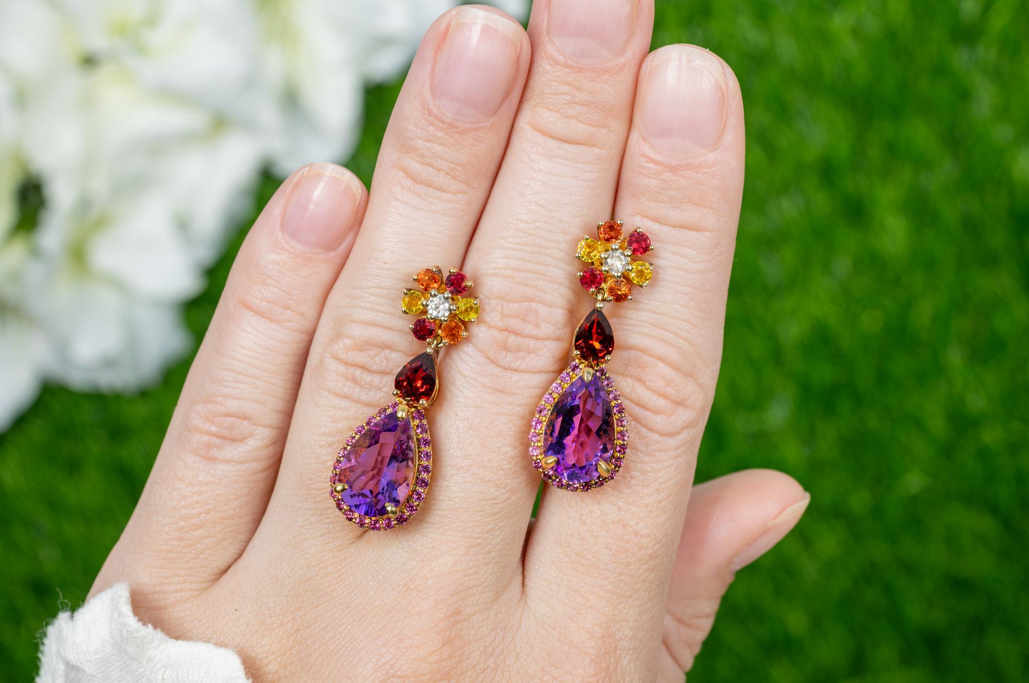 Natürliche mehrfarbige Edelsteine Ohrhänger Amethyst Saphir Granat Rhodolith (Zeitgenössisch) im Angebot