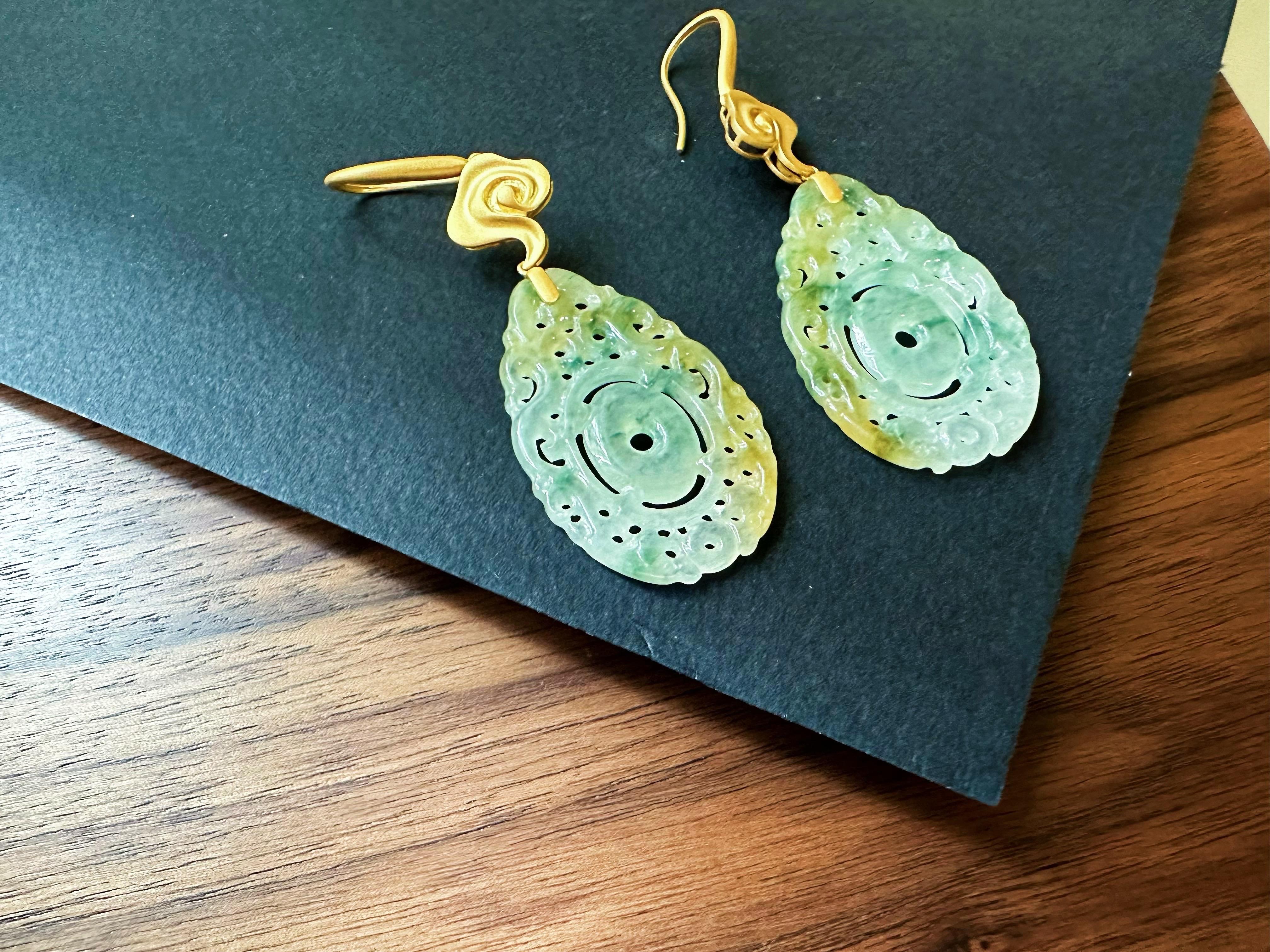 Pear Cut Natural Myanmar Handcrafted Icy Type Bicolor Green and Yellow Jade Earrings For Sale