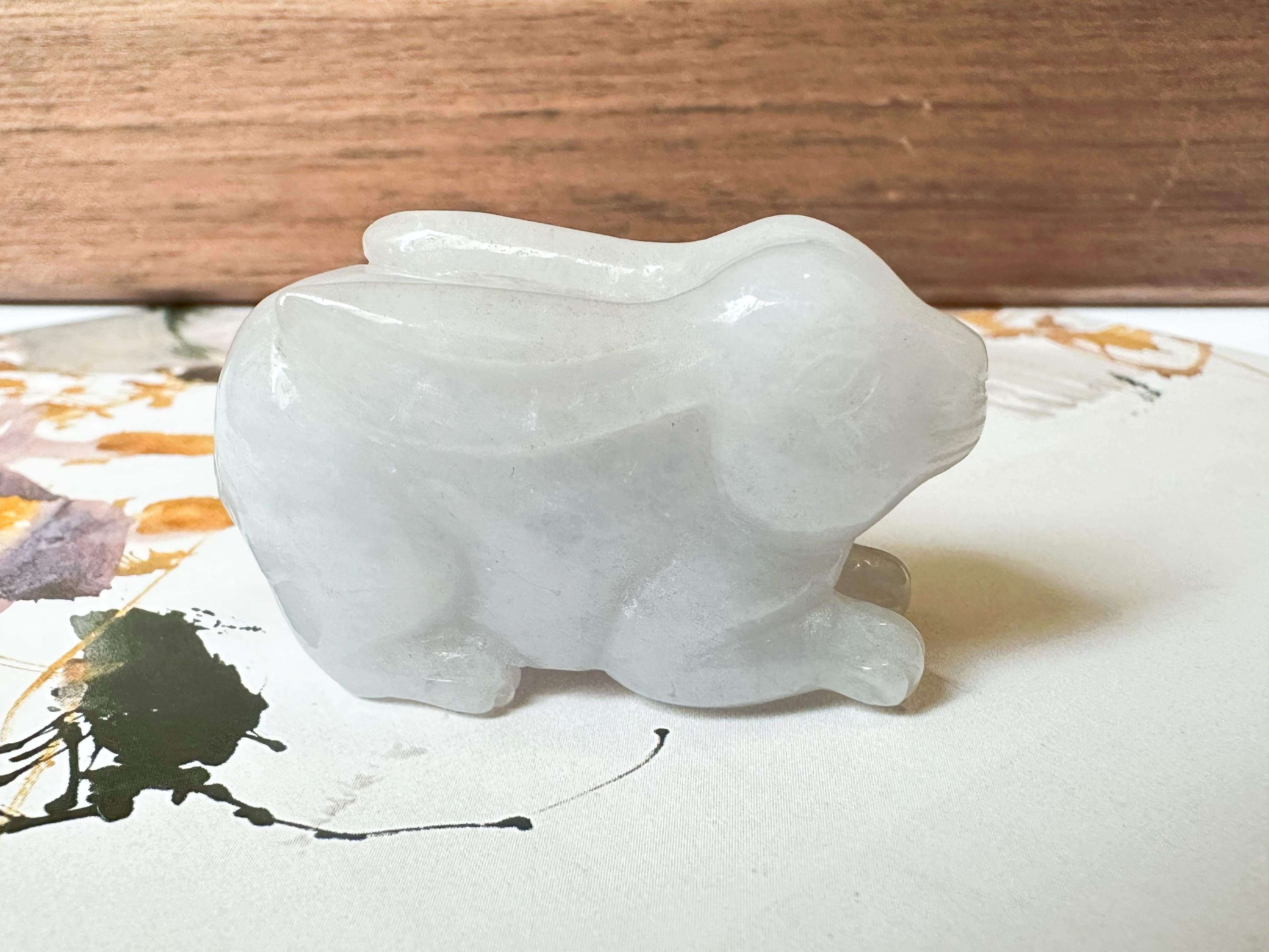 Handgefertigter, natürlicher Myanmar-Kaninchen, loser, weißer Jade-Jade-Jadeit, Großer Bunny im Angebot 9