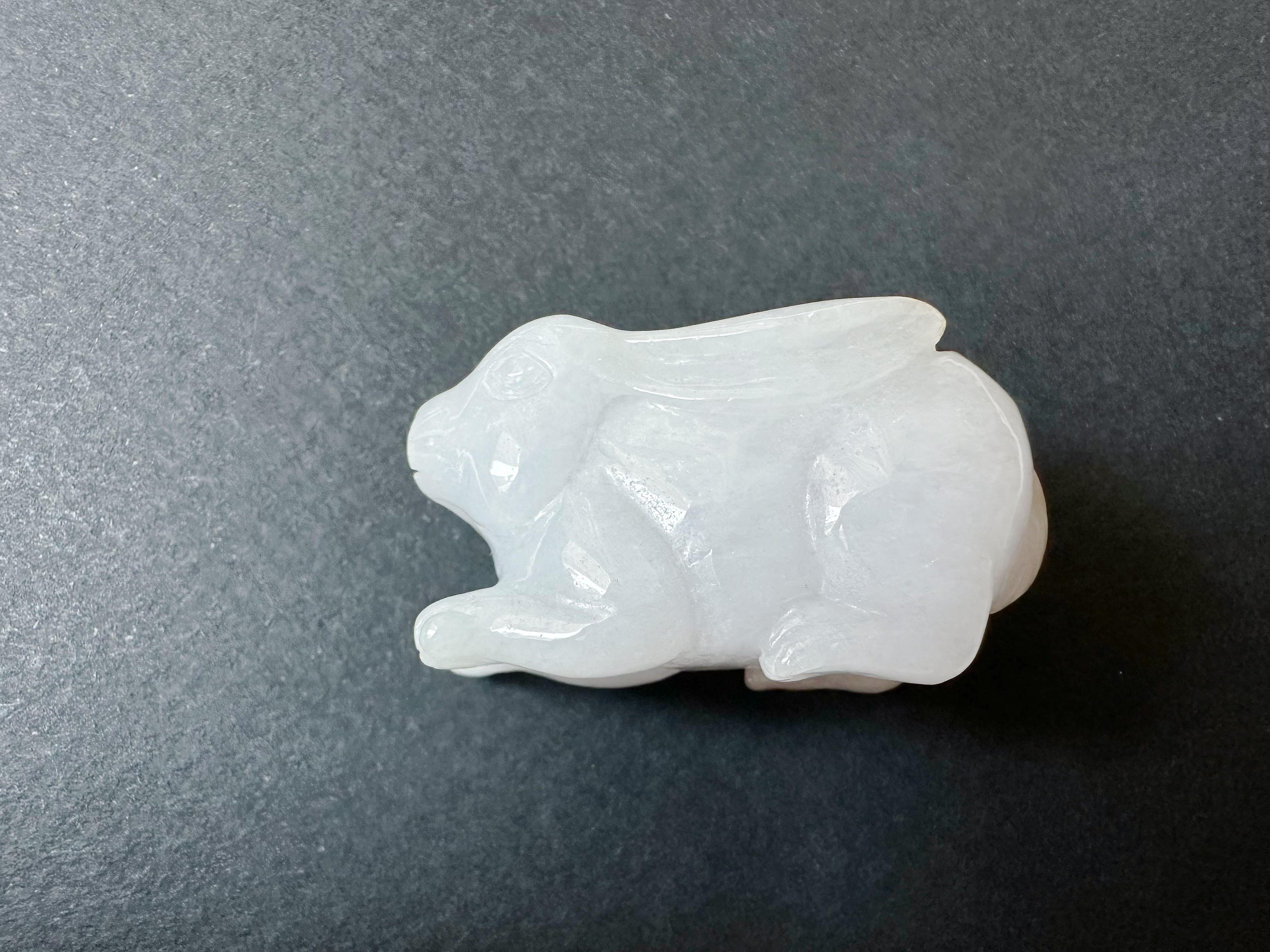 Handgefertigter, natürlicher Myanmar-Kaninchen, loser, weißer Jade-Jade-Jadeit, Großer Bunny im Angebot 2