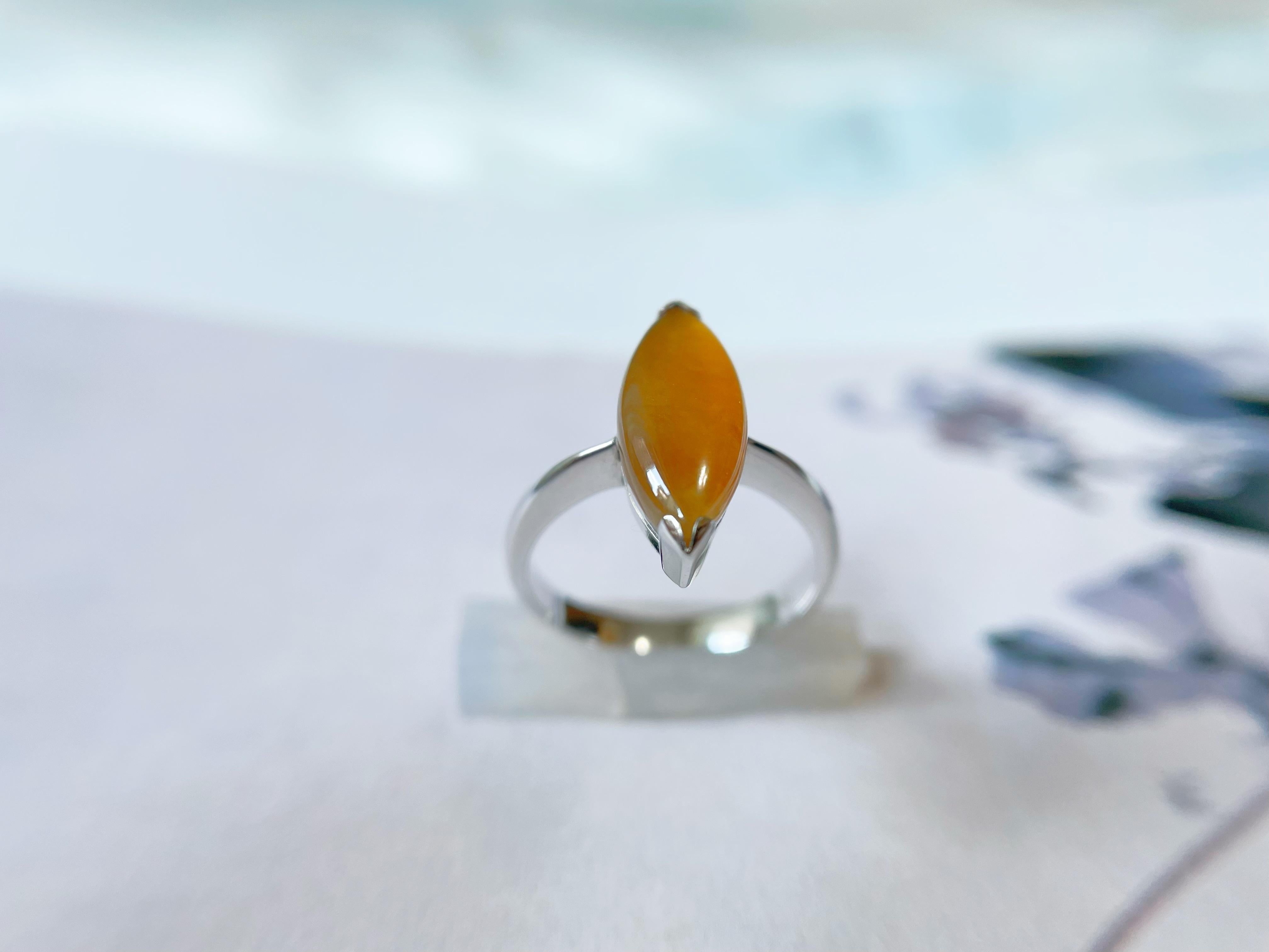 Natürlicher Myanmar Honey Gelb Jadeit Ring in 18K Weißgold  im Angebot 5