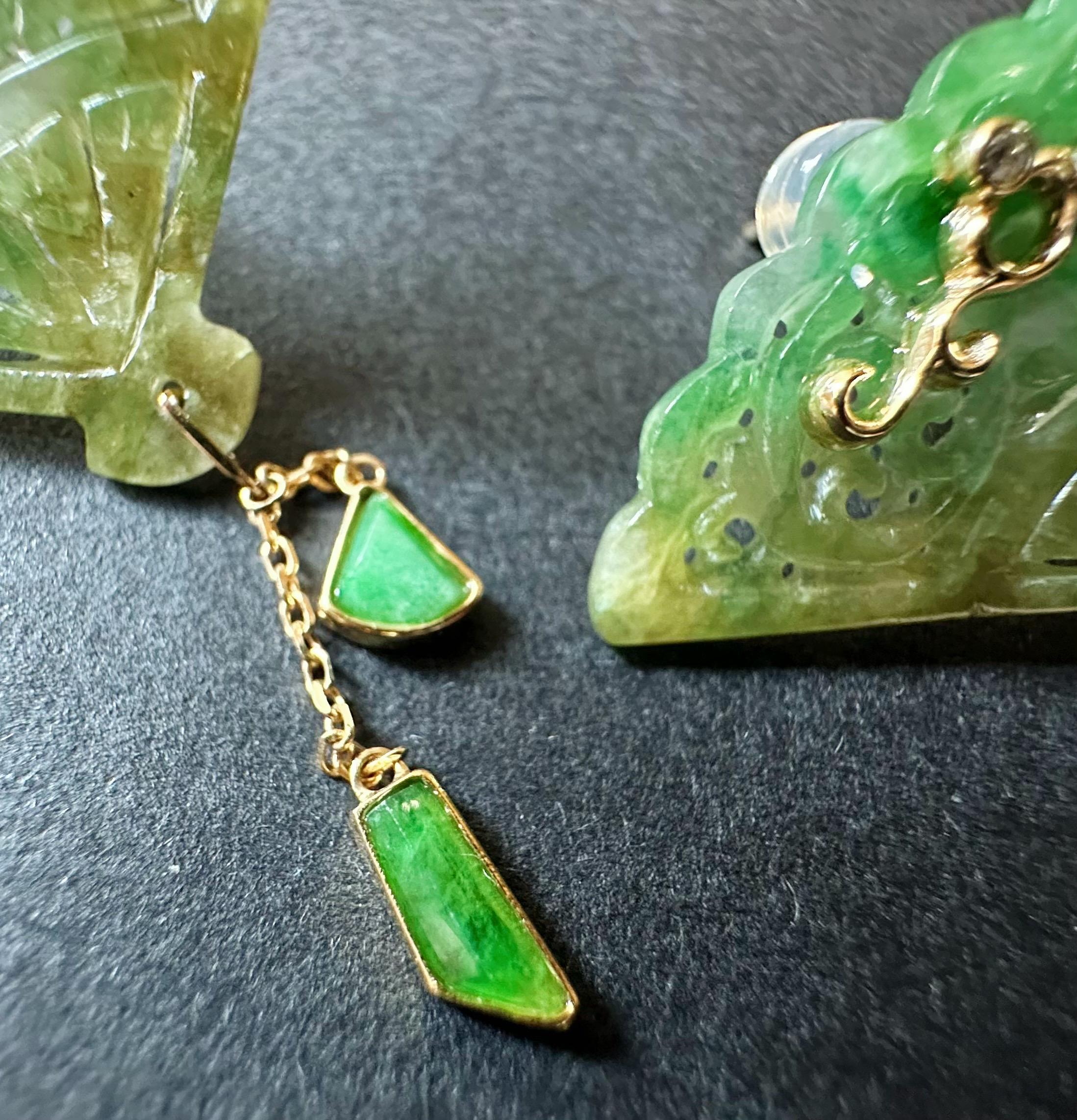 Pendientes de Jade Natural de Myanmar Bicolor Verde Vivo y Amarillo en Forma de Abanico en venta 8