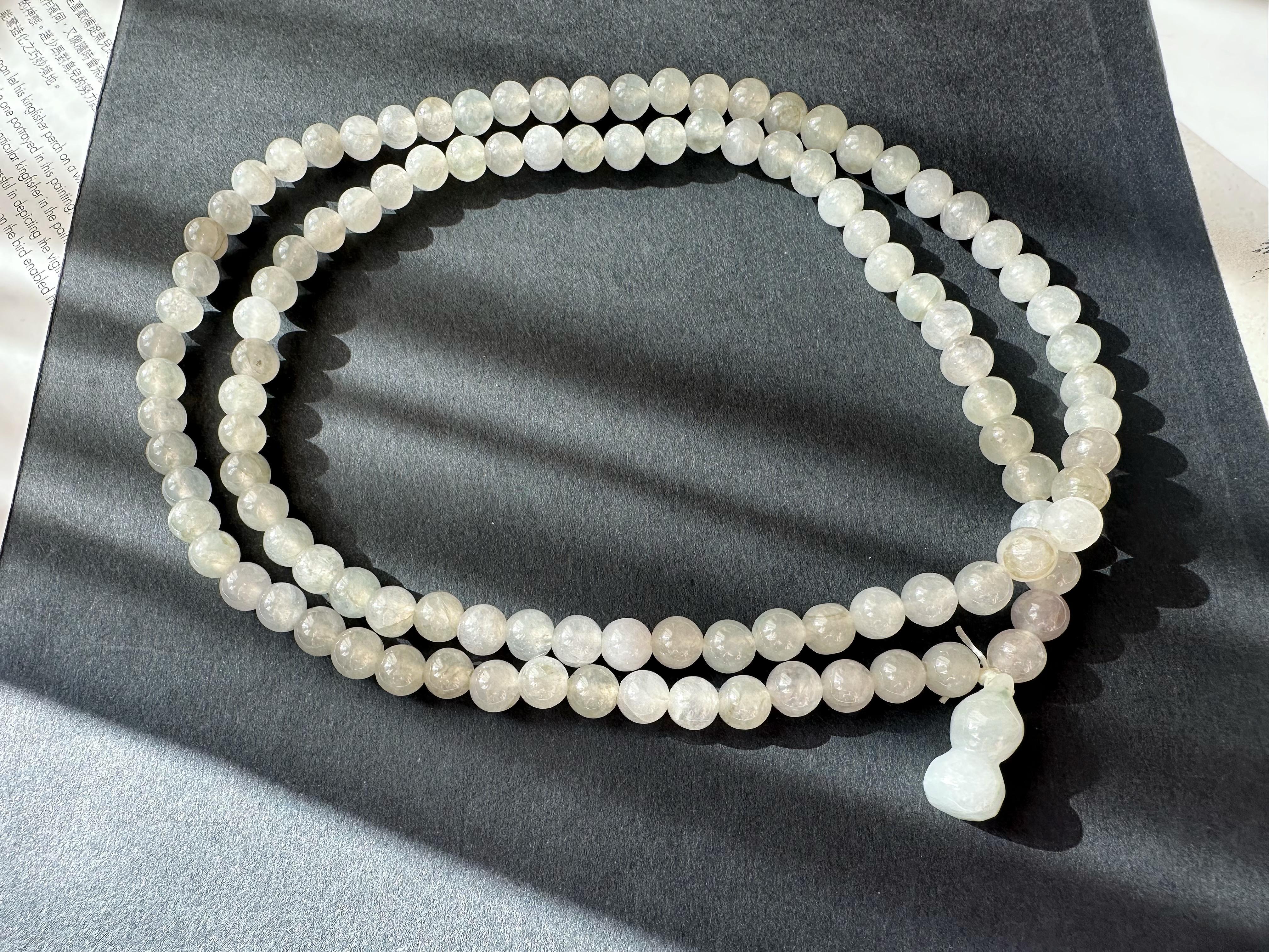 Femenino o masculino Collar largo de cuentas de jade natural tipo hielo de Myanmar, 108 cuentas en venta