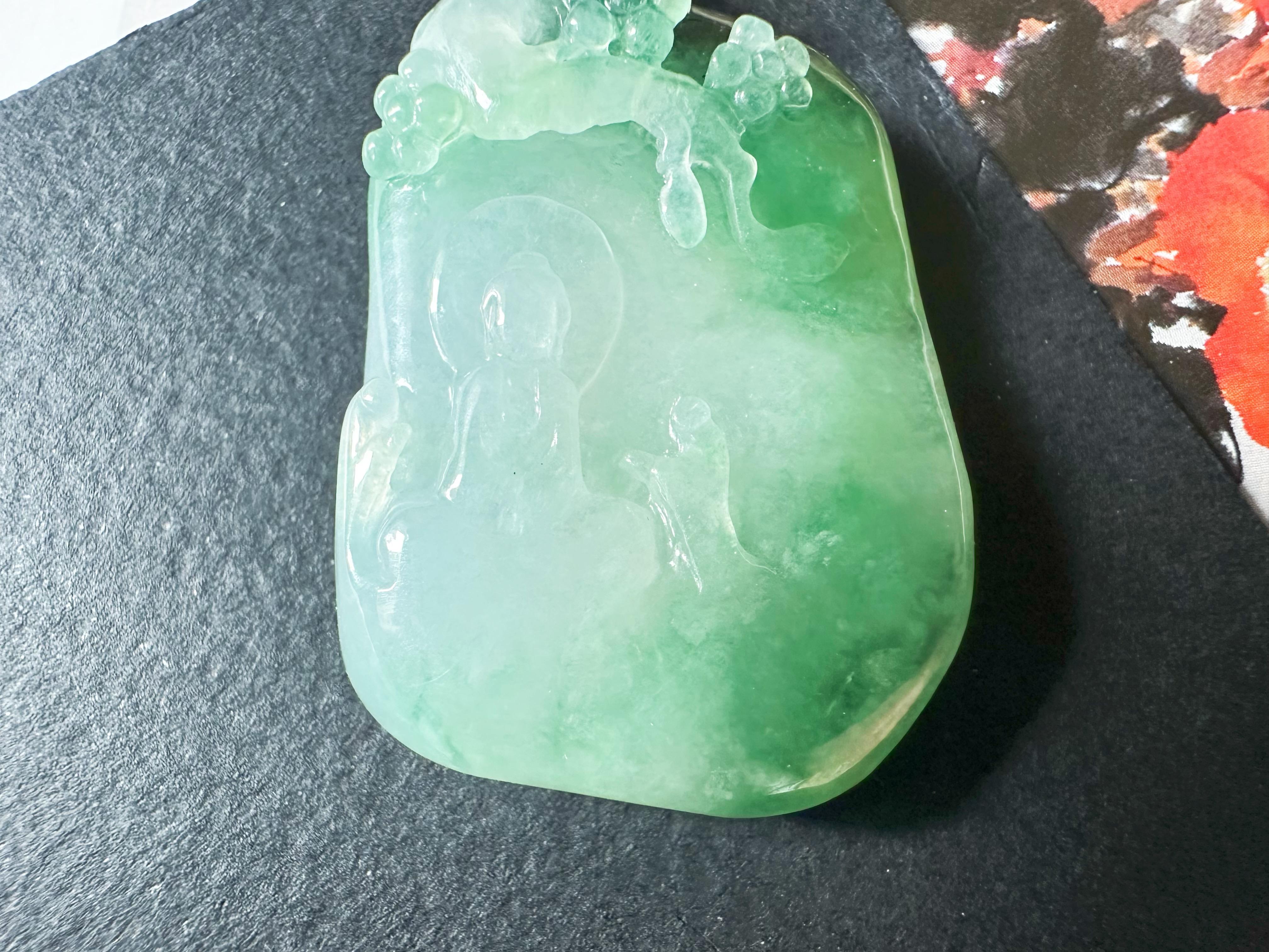 Ciondolo di giada naturale del Myanmar di tipo Icy Bodhi Tree con cappa di diamanti in oro 18 carati in vendita 4