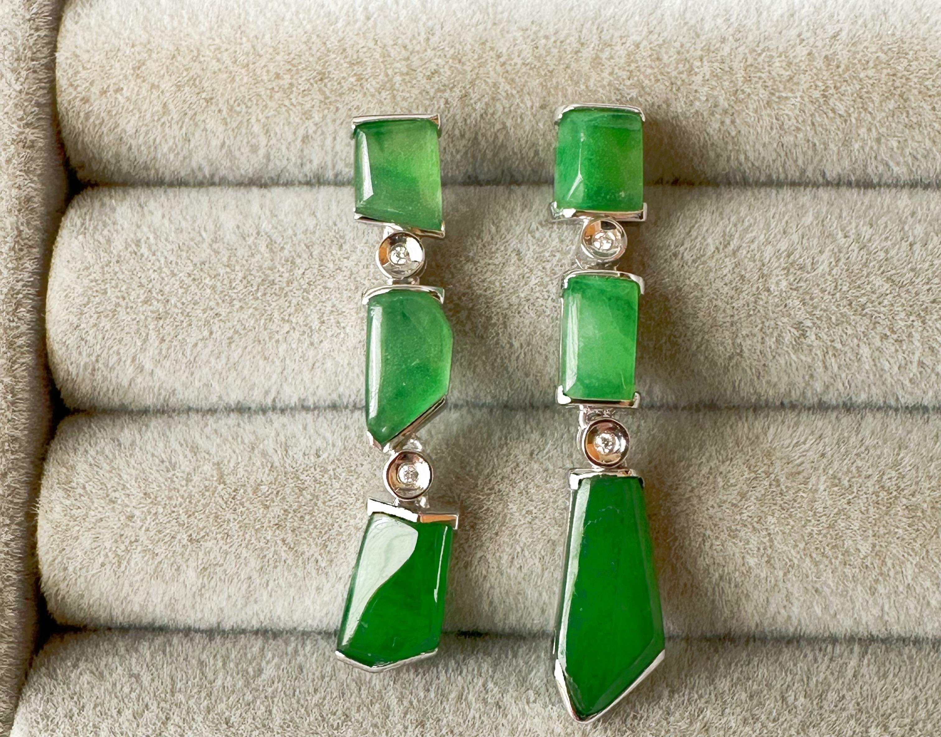 Natural Myanmar Icy Type Vivid Green Asymmetric Jade Earrings in 18K White Gold For Sale 9