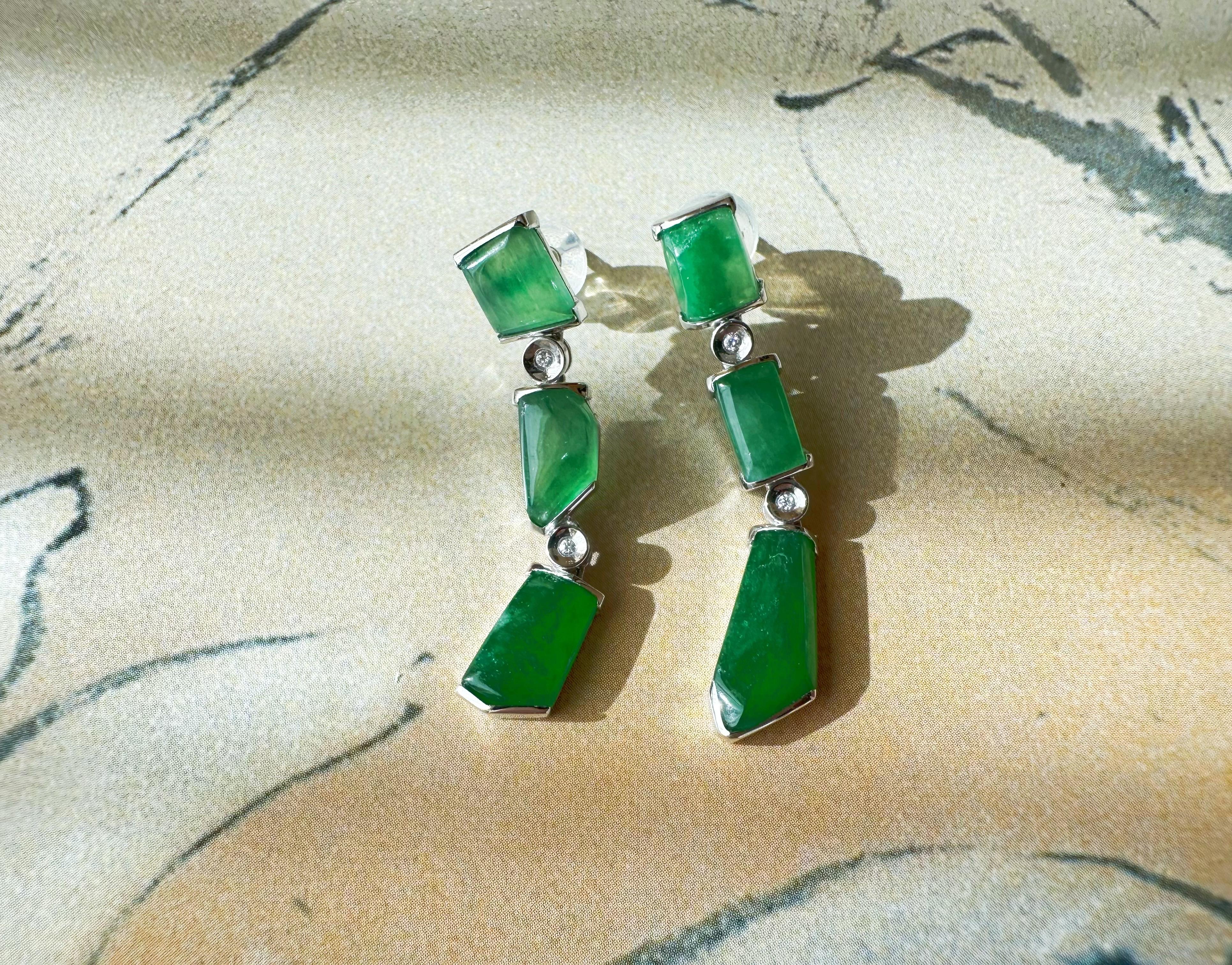 Natural Myanmar Icy Type Vivid Green Asymmetric Jade Earrings in 18K White Gold For Sale 13