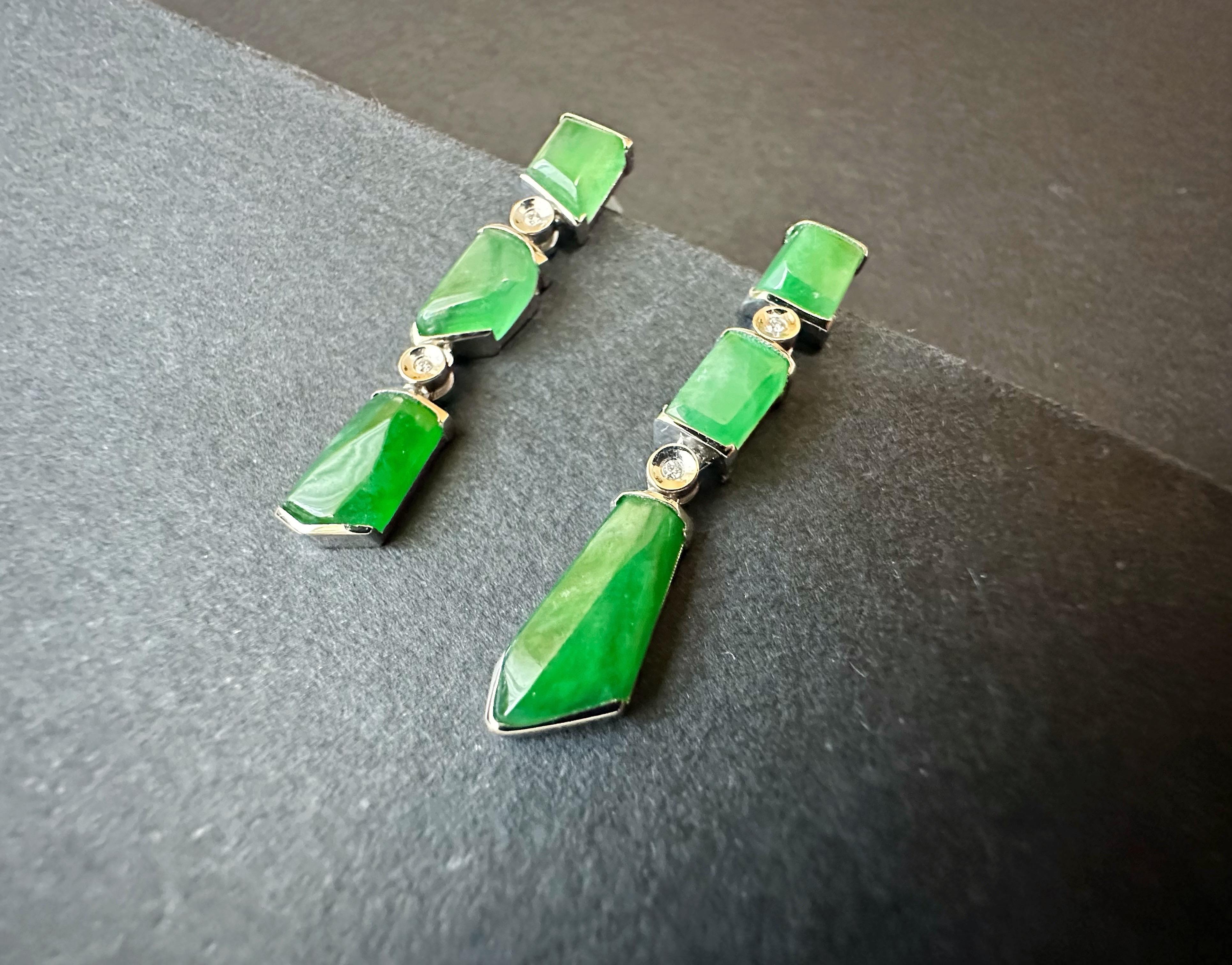 Women's or Men's Natural Myanmar Icy Type Vivid Green Asymmetric Jade Earrings in 18K White Gold For Sale