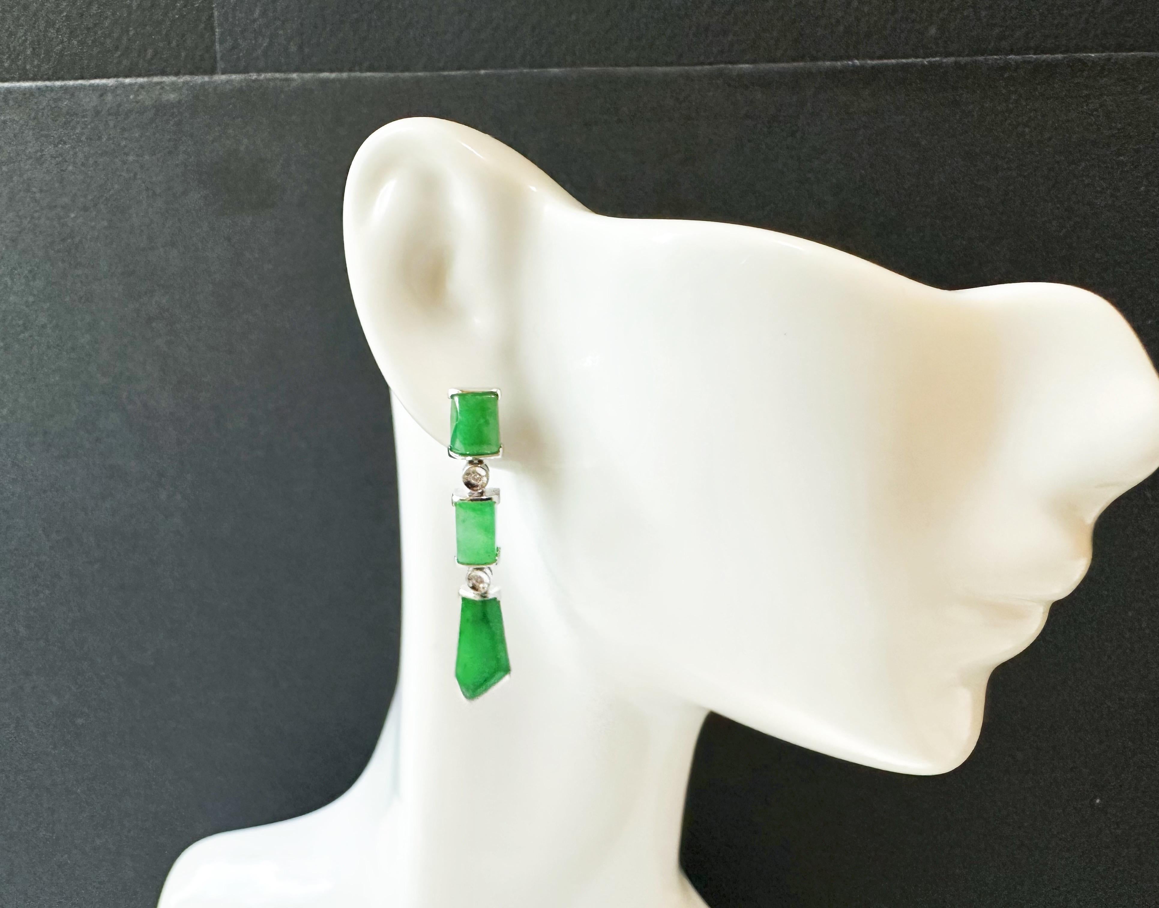 Natural Myanmar Icy Type Vivid Green Asymmetric Jade Earrings in 18K White Gold For Sale 2