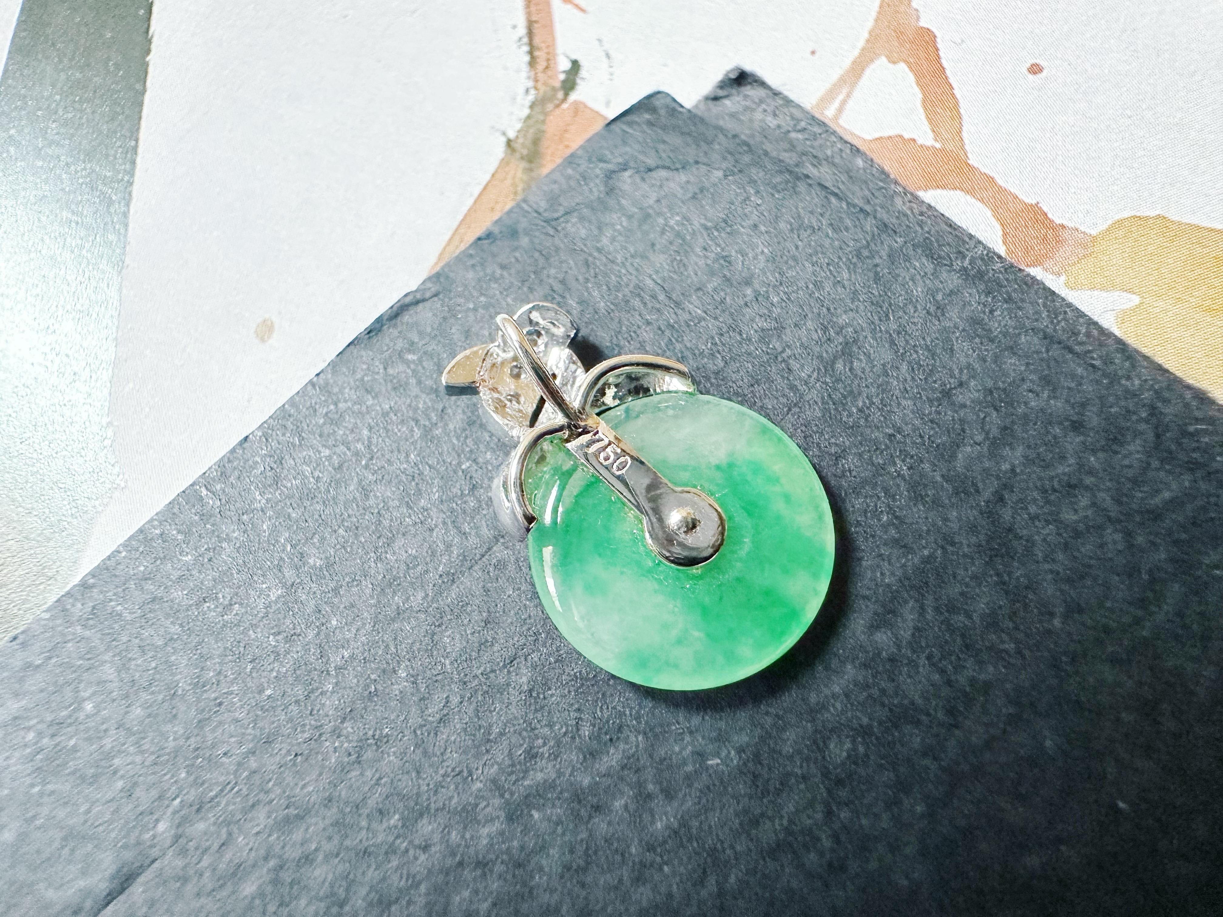 Natural Myanmar Icy Type Vivid Green Donut Jade Pendant in 18K Gold & Diamond For Sale 7