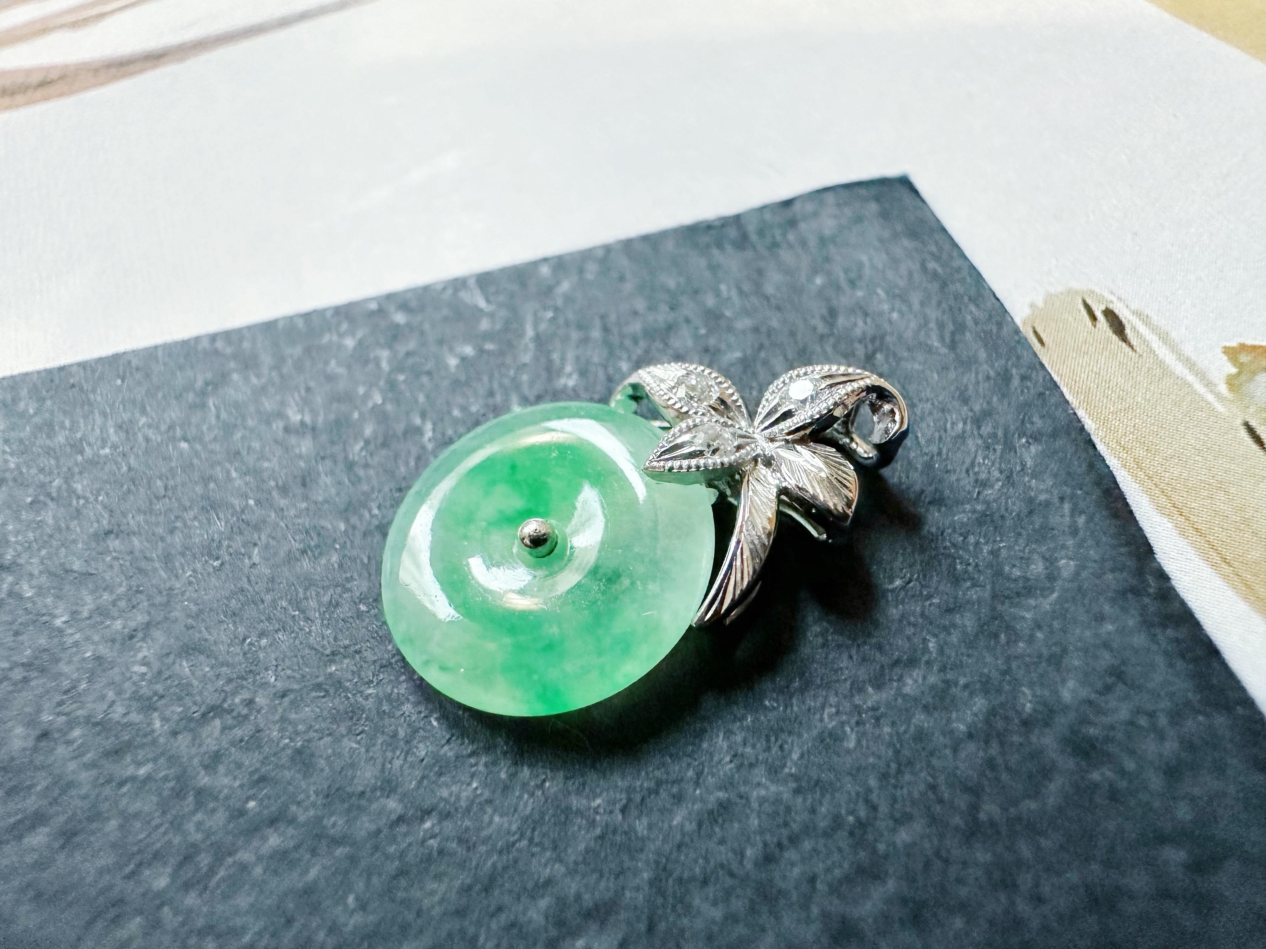 Natural Myanmar Icy Type Vivid Green Round Jade Pendant in 18K Gold & Diamond For Sale 2
