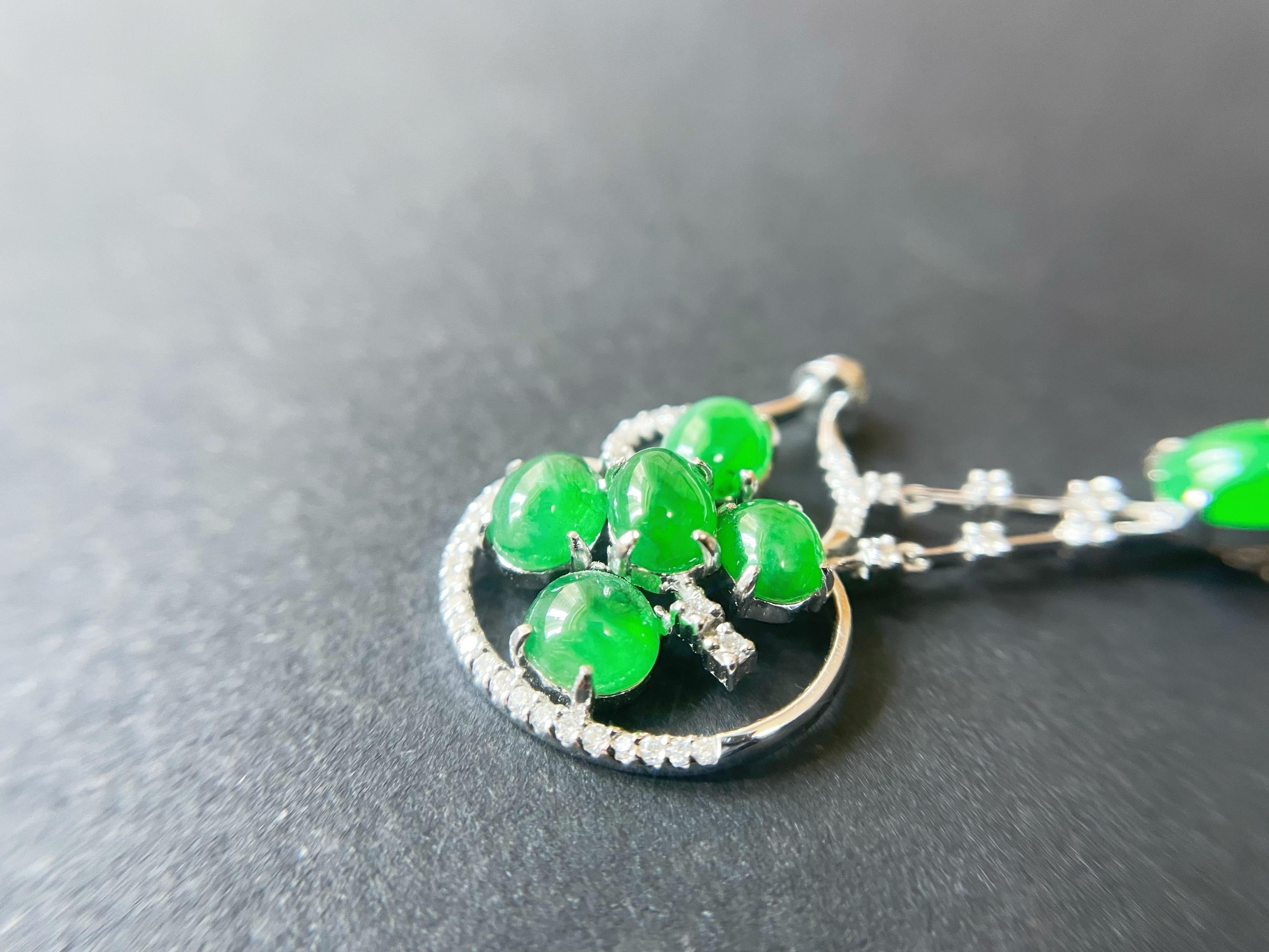 Women's or Men's Natural Myanmar Imperial Green Cabochon Jade Pendant, 18K White Gold diamond For Sale