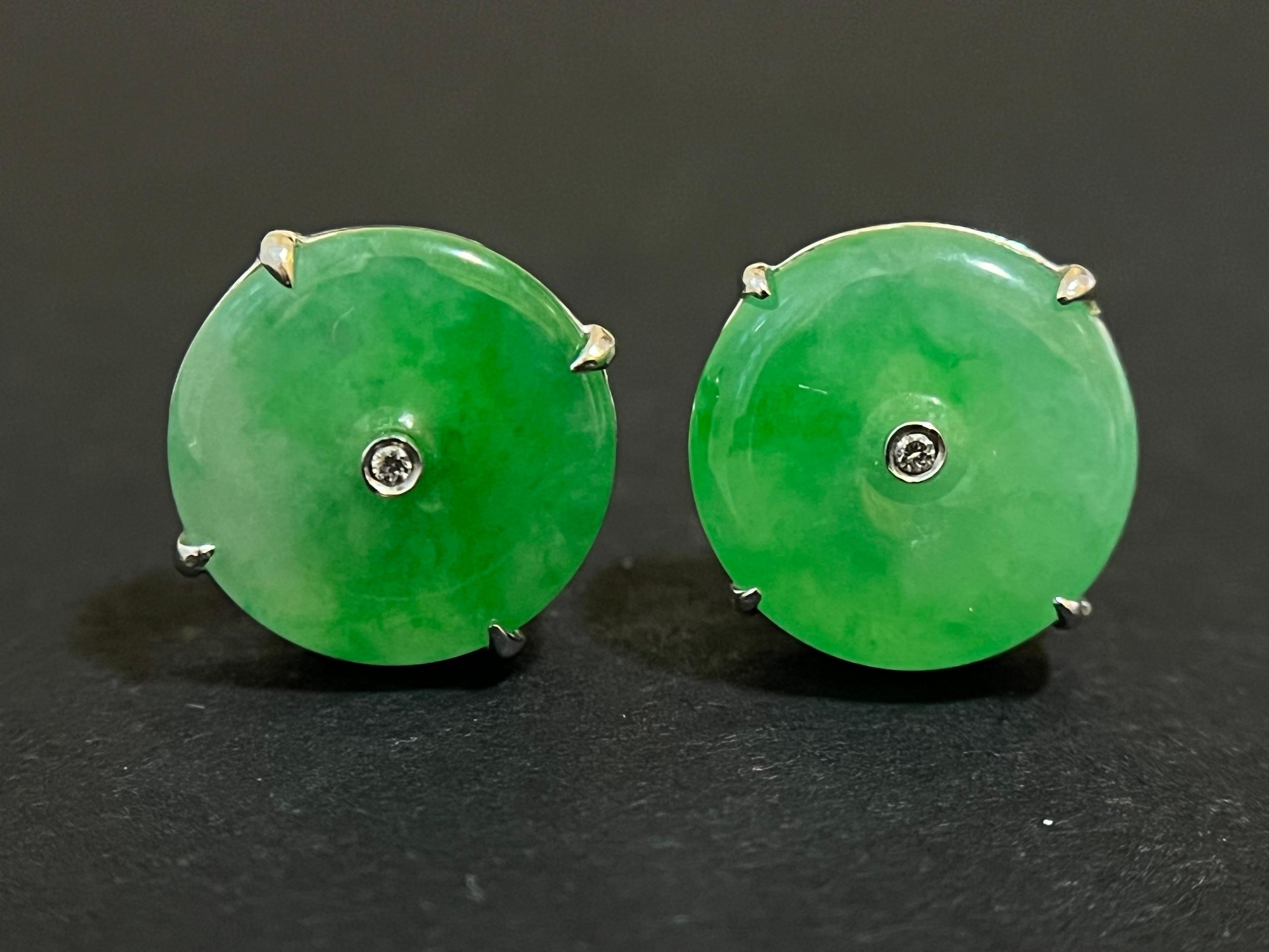 Natural Myanmar Imperial Green Donut Jade Earrings in 18K White Gold For Sale 5