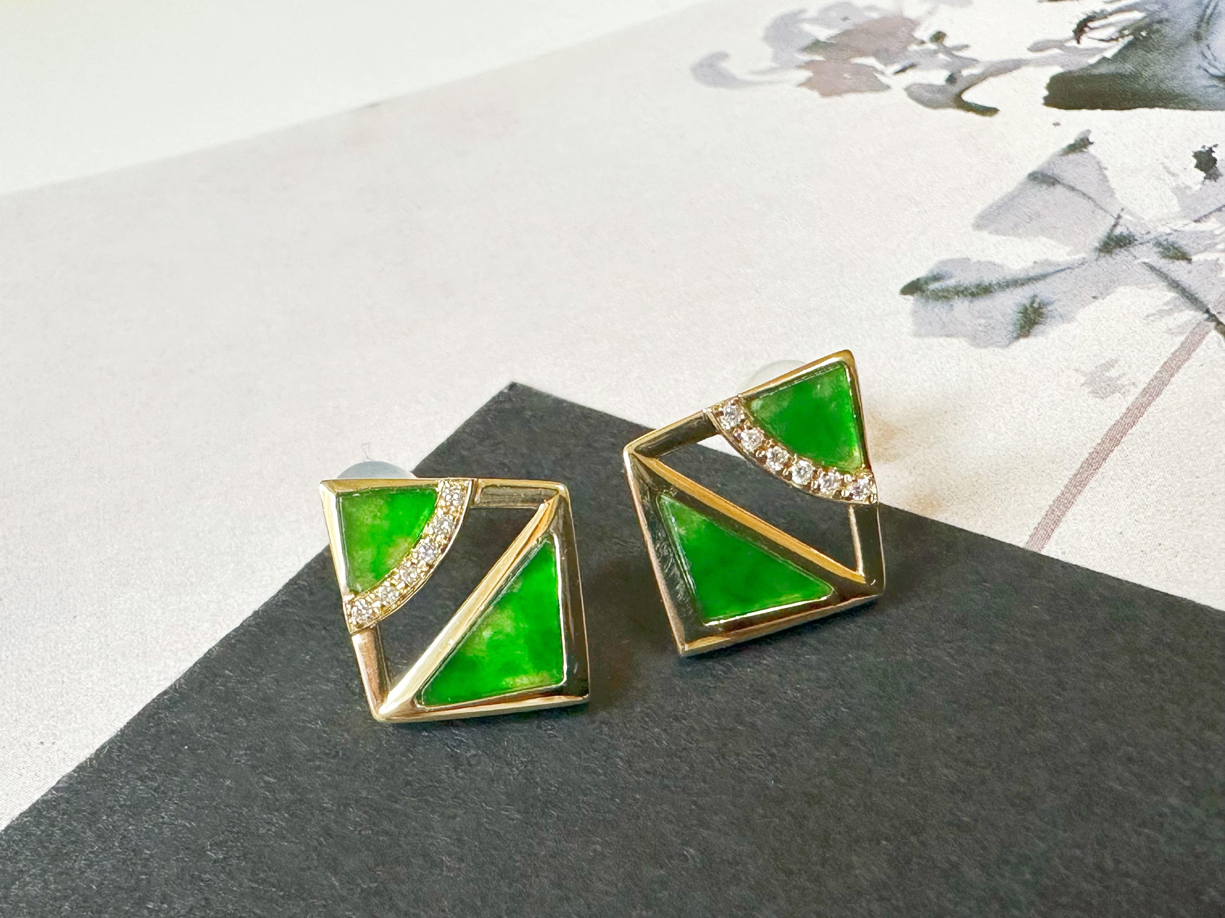 Introducing our Natural Myanmar Imperial Green Icy Type Triangular Jadeite Earrings in 18K Gold and Diamond, a stunning pair of ear studs that exude elegance and charm.

These exquisite earrings feature triangular jadeite gemstones sourced from