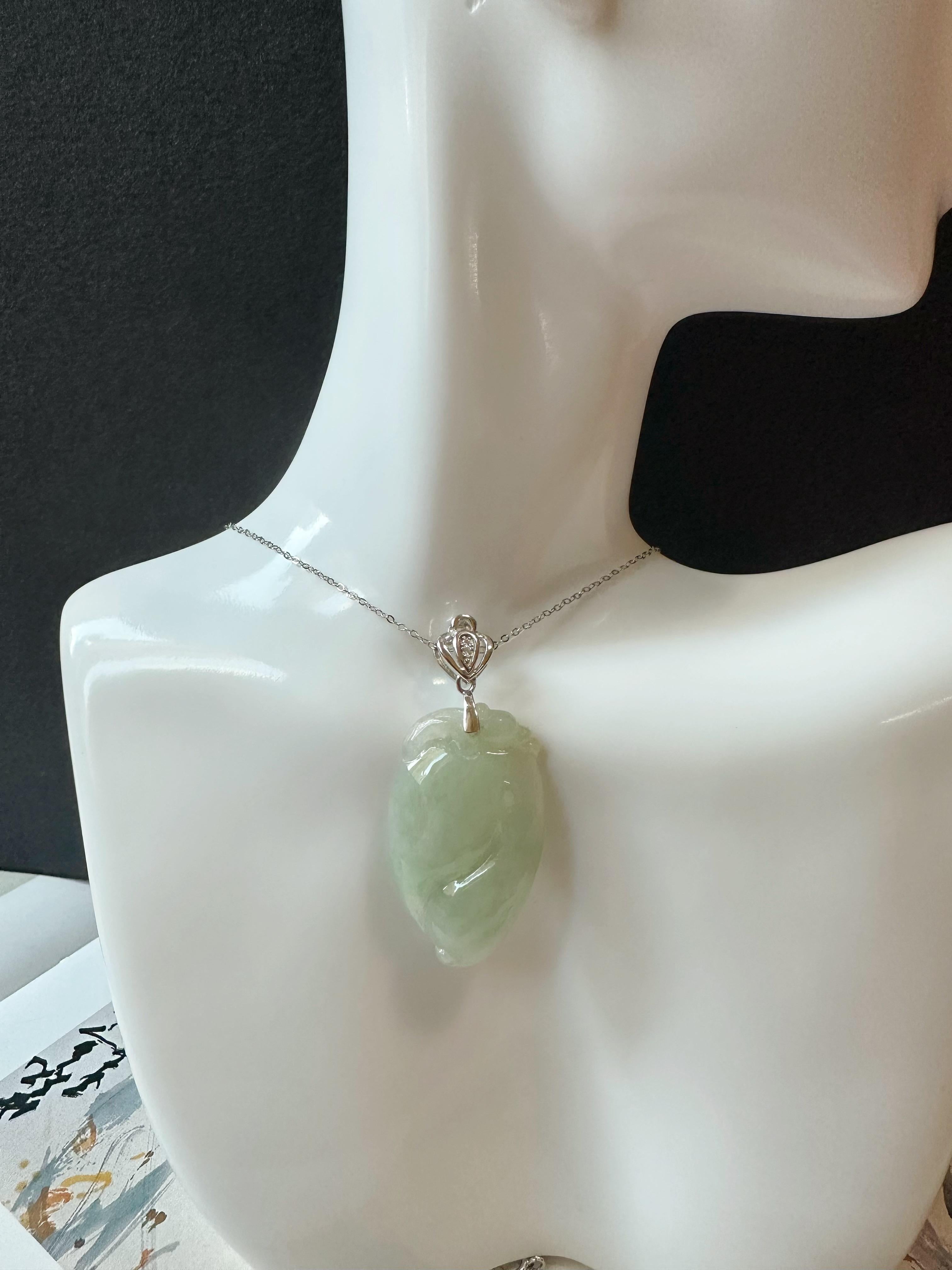 Natural Myanmar Jade Peach Silver Pendant in vendita 10