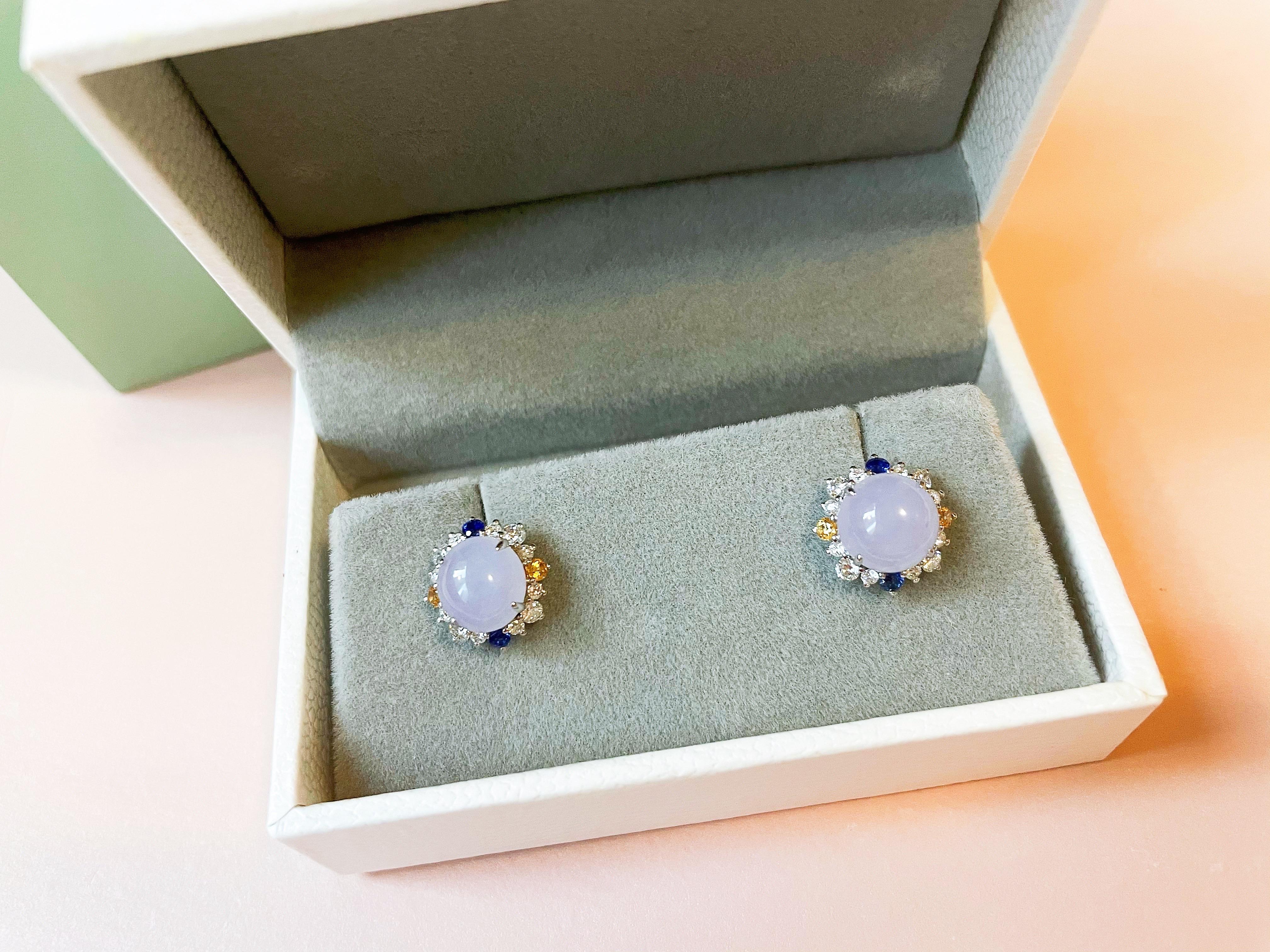 Orecchini di giada ghiacciata lavanda del Myanmar in oro 18K e diamanti in vendita 7