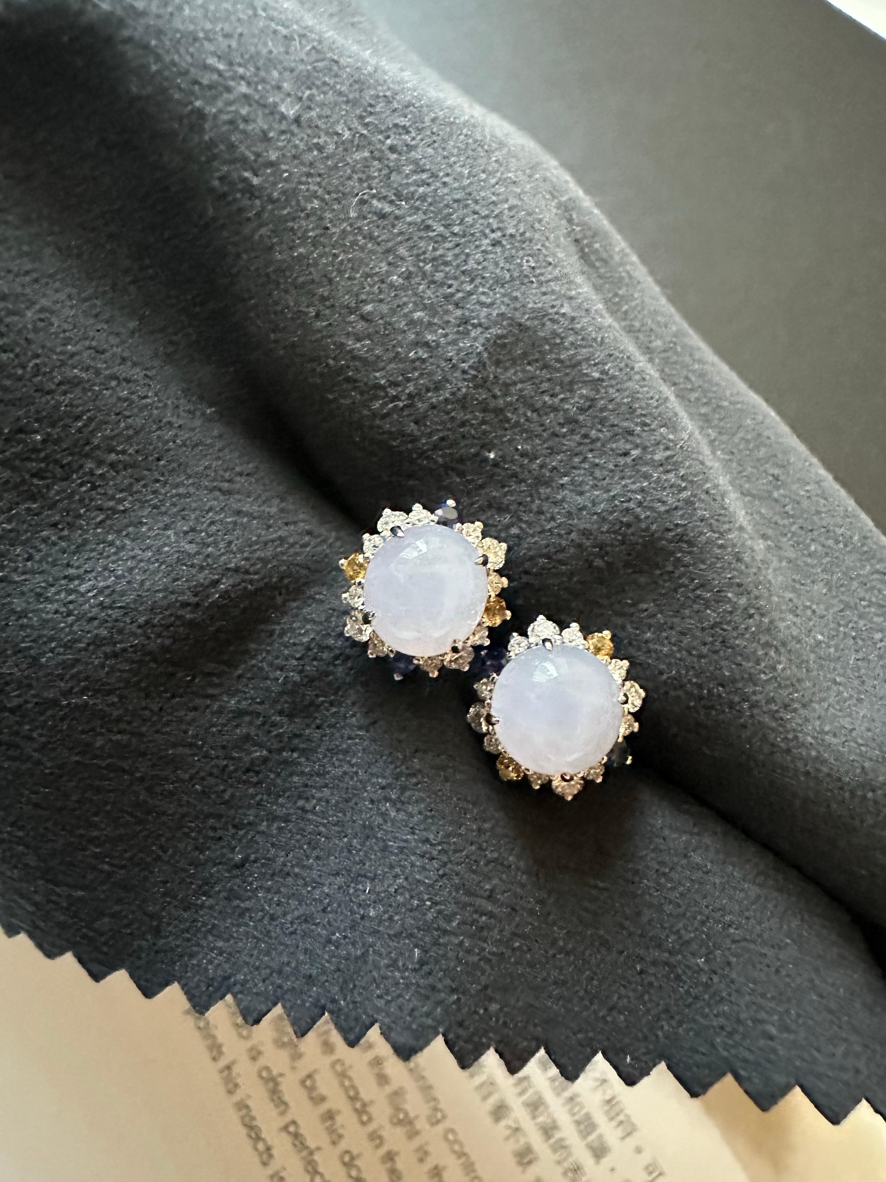 Orecchini di giada ghiacciata lavanda del Myanmar in oro 18K e diamanti in vendita 9