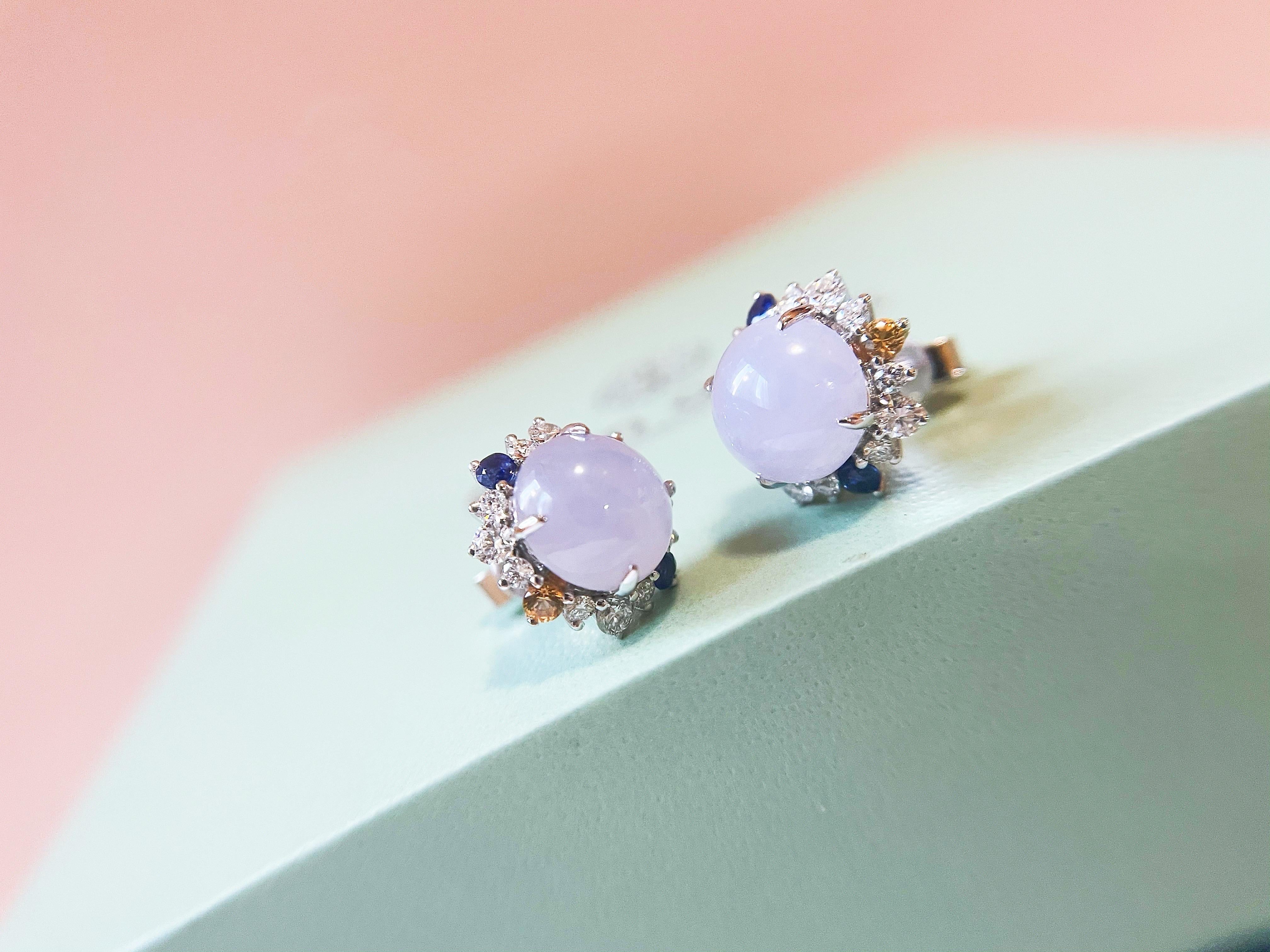 Orecchini di giada ghiacciata lavanda del Myanmar in oro 18K e diamanti in vendita 2