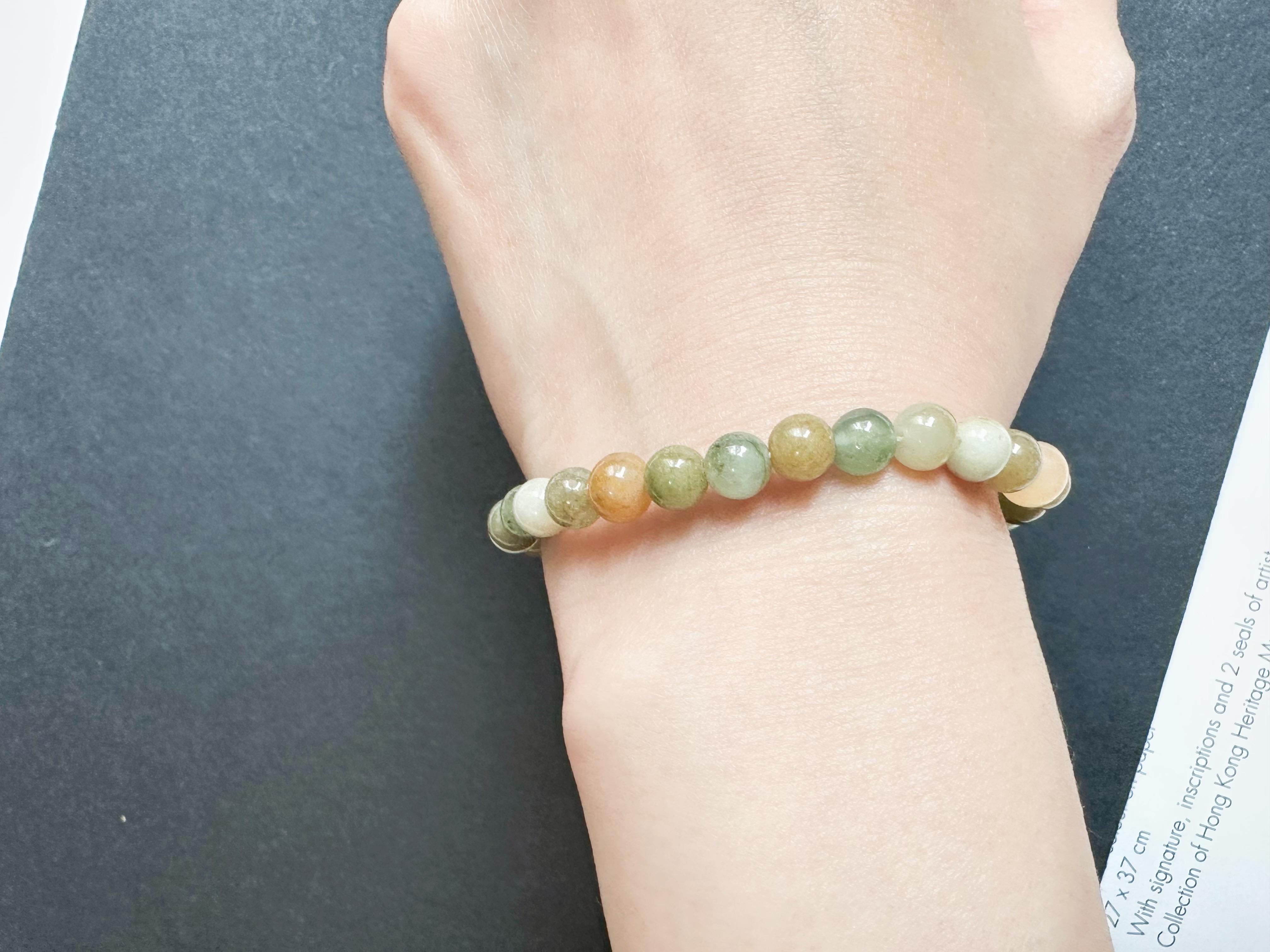 Bracciale di perle di giada multicolore Nature Myanmar in vendita 6