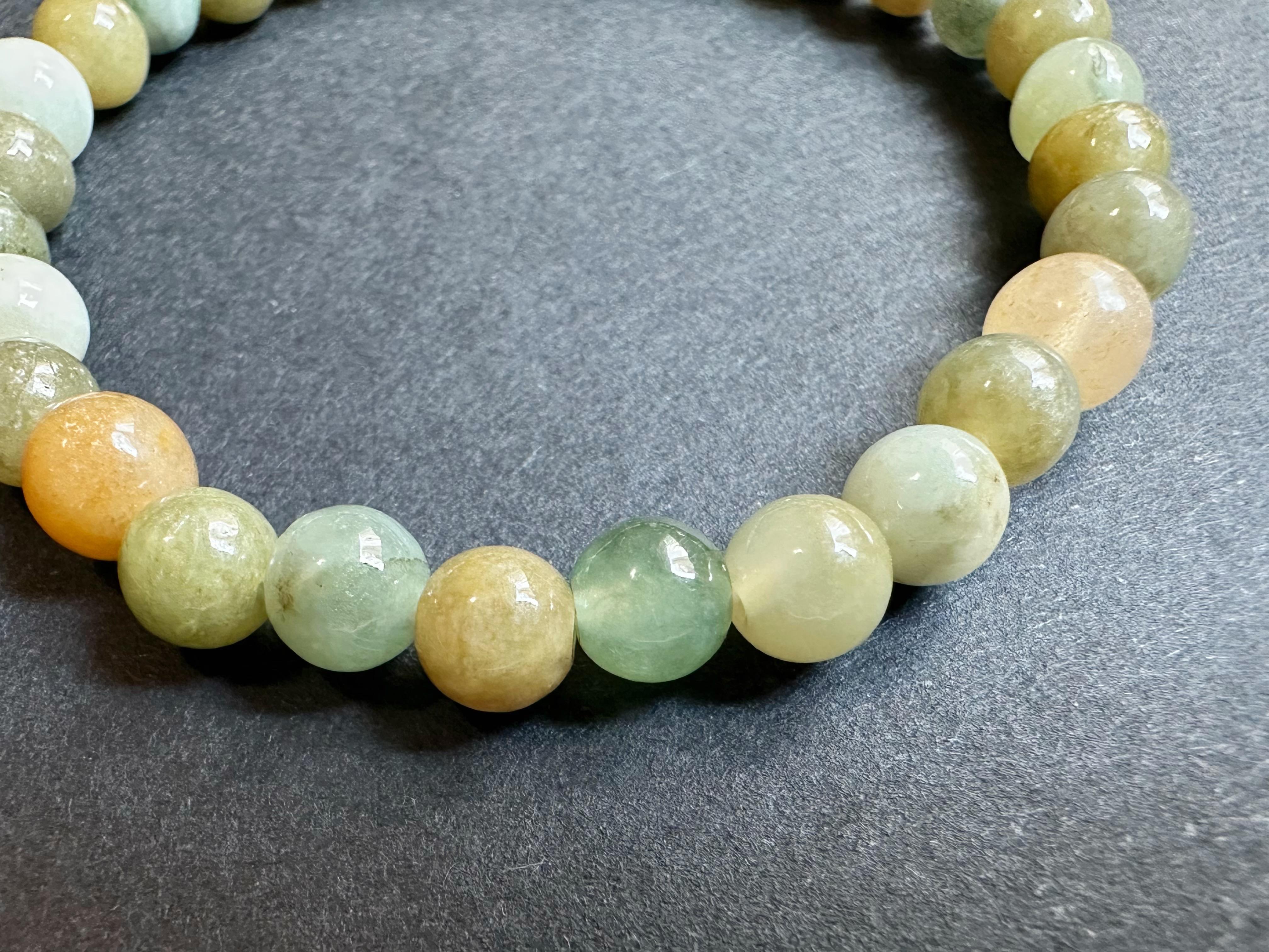 Bracciale di perle di giada multicolore Nature Myanmar in vendita 2