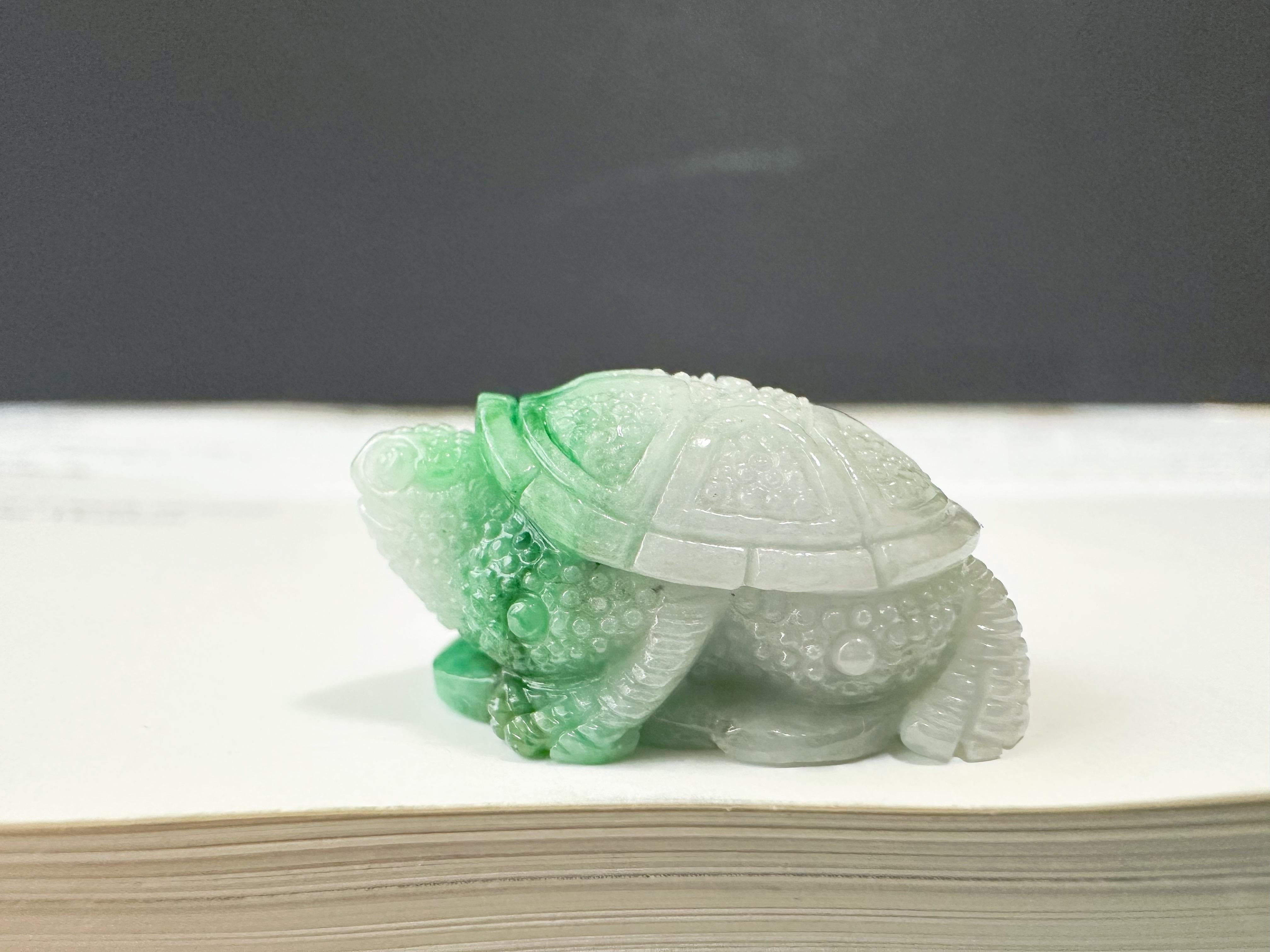 Tortuga Natural de Myanmar Jadeíta Verde Viva Suelta, Símbolo de Longevidad Artes y manualidades en venta