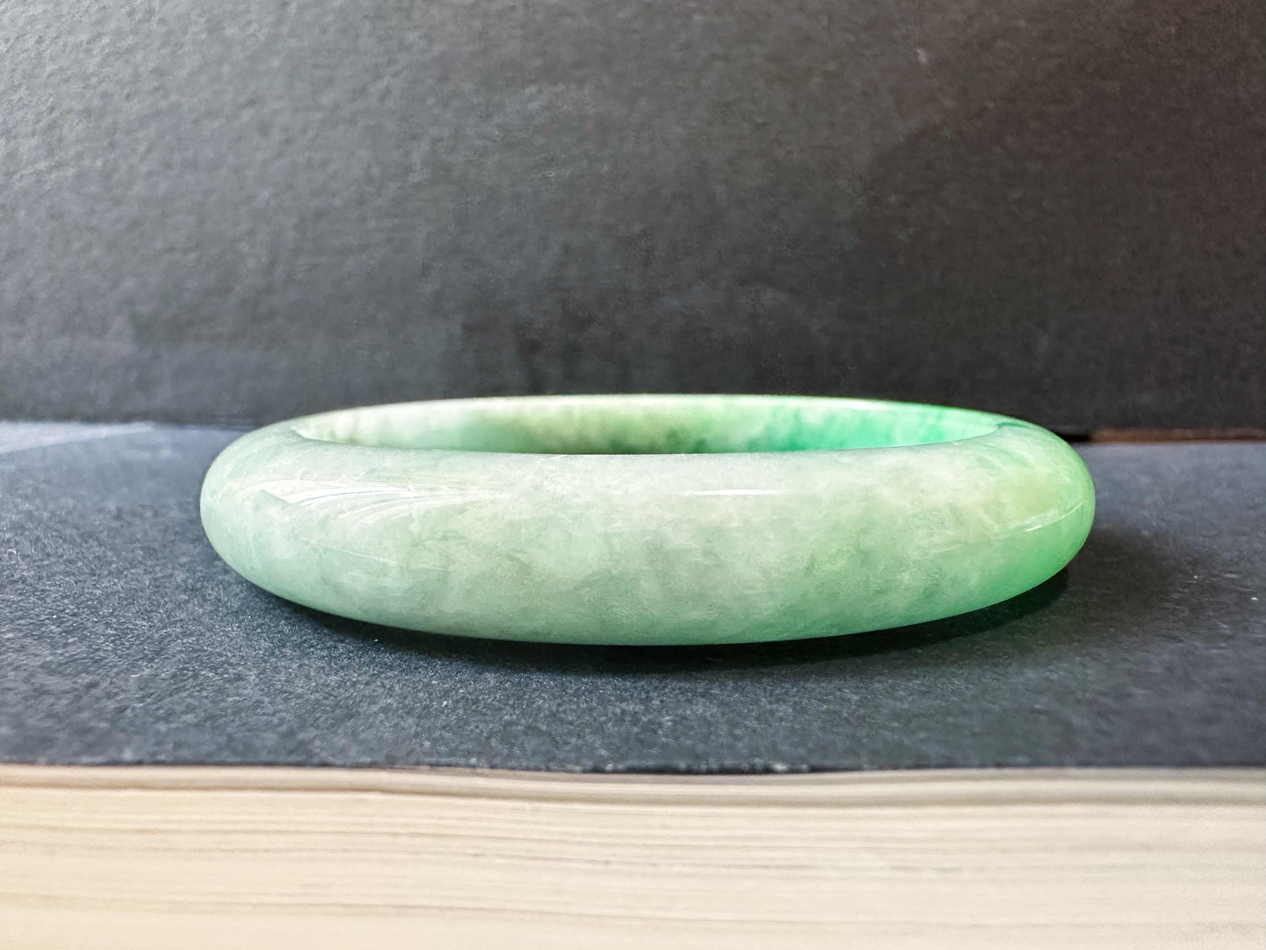 Natural Myanmar Vivid Apple Green Oval Shape Jade Bangle Bracelet For Sale 3