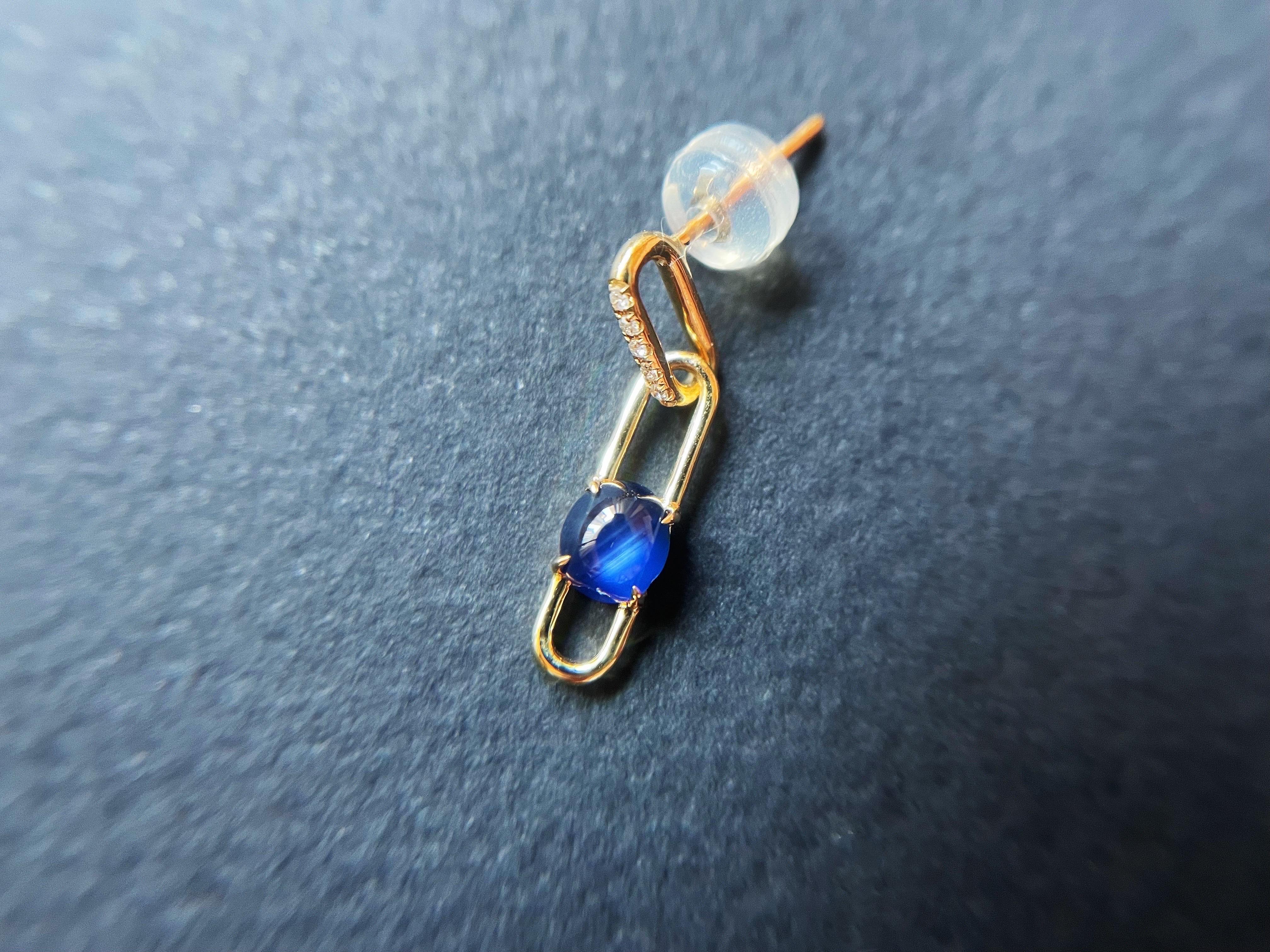 Cabochon di zaffiro blu naturale del Myanmar con diamante incastonato in oro 18k In condizioni Nuovo in vendita a Kowloon, HK