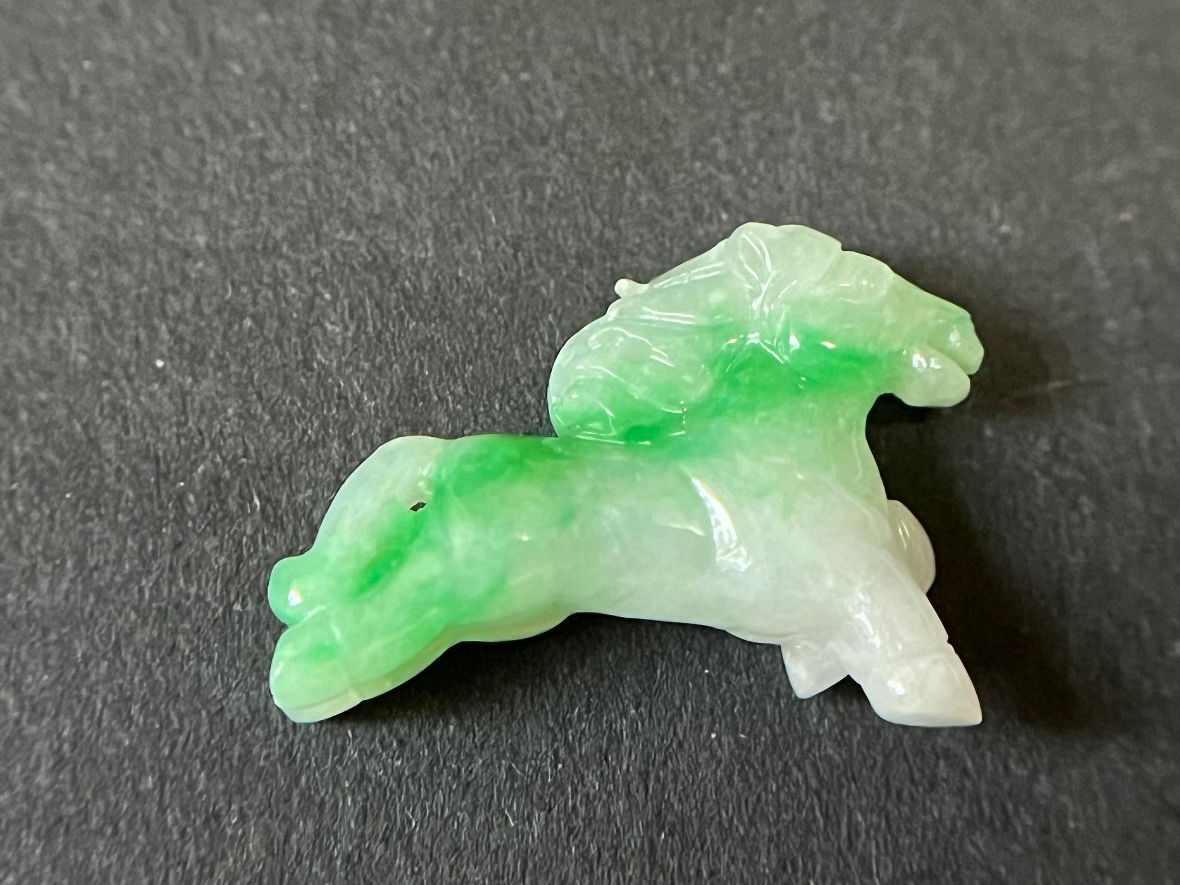 Natural Myanmar Vivid Green Horse Loose Jade Pendant, Year of Horse For Sale 4