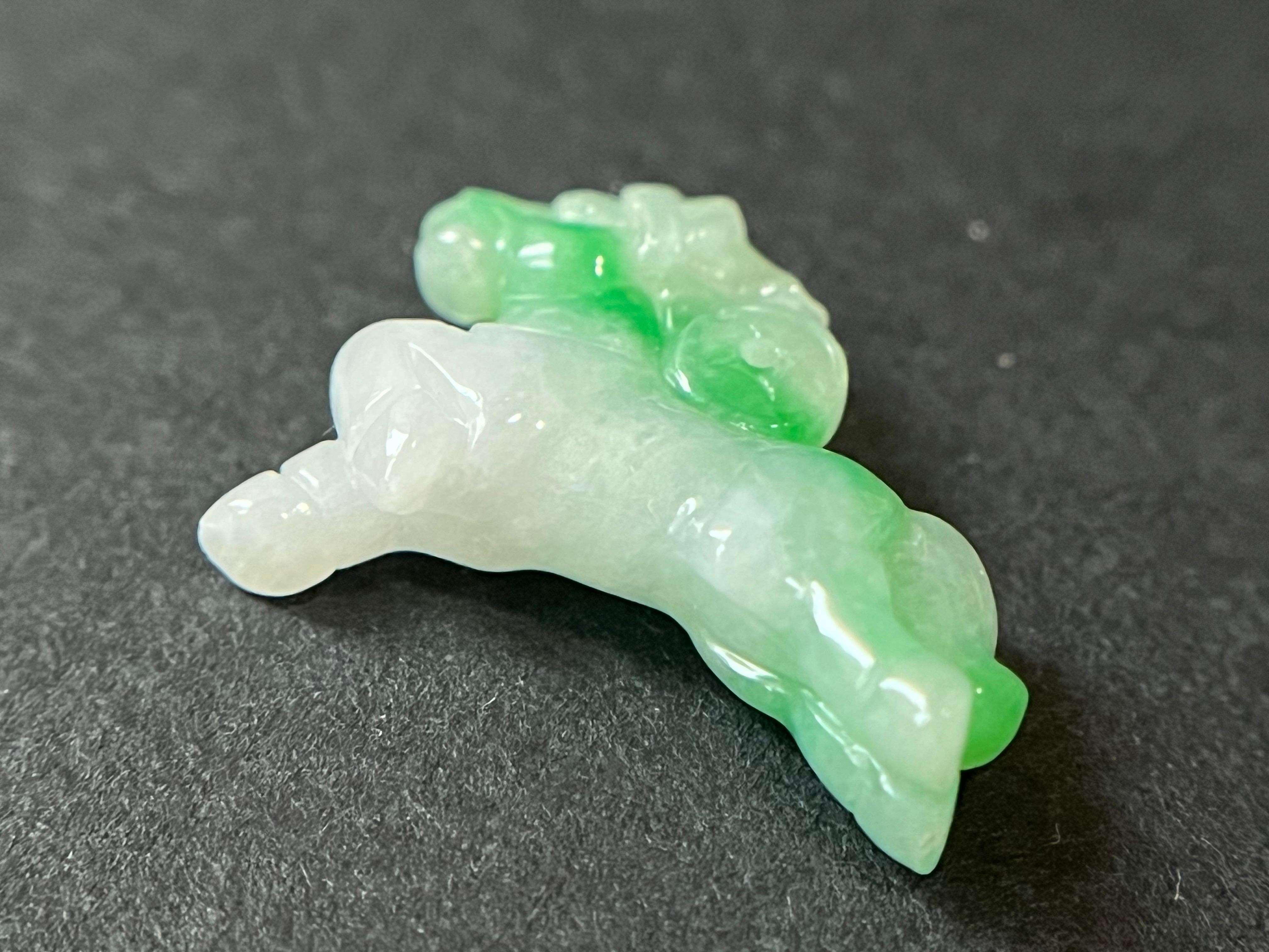 Arts and Crafts Natural Myanmar Vivid Green Horse Loose Jade Pendant, Year of Horse For Sale
