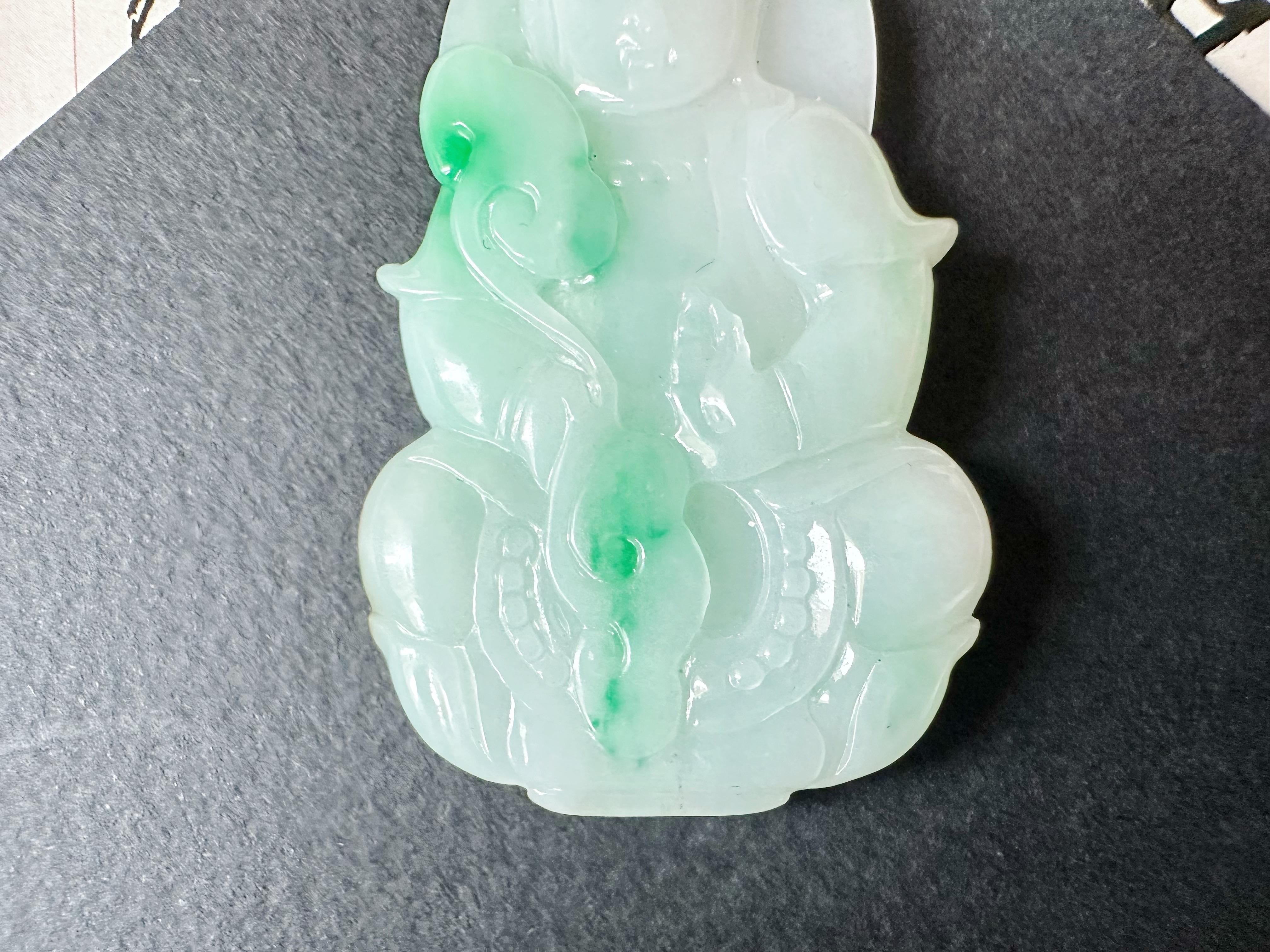 Natural Myanmar Vivid Green Jade Pendant with 18K White Gold and Diamond For Sale 7