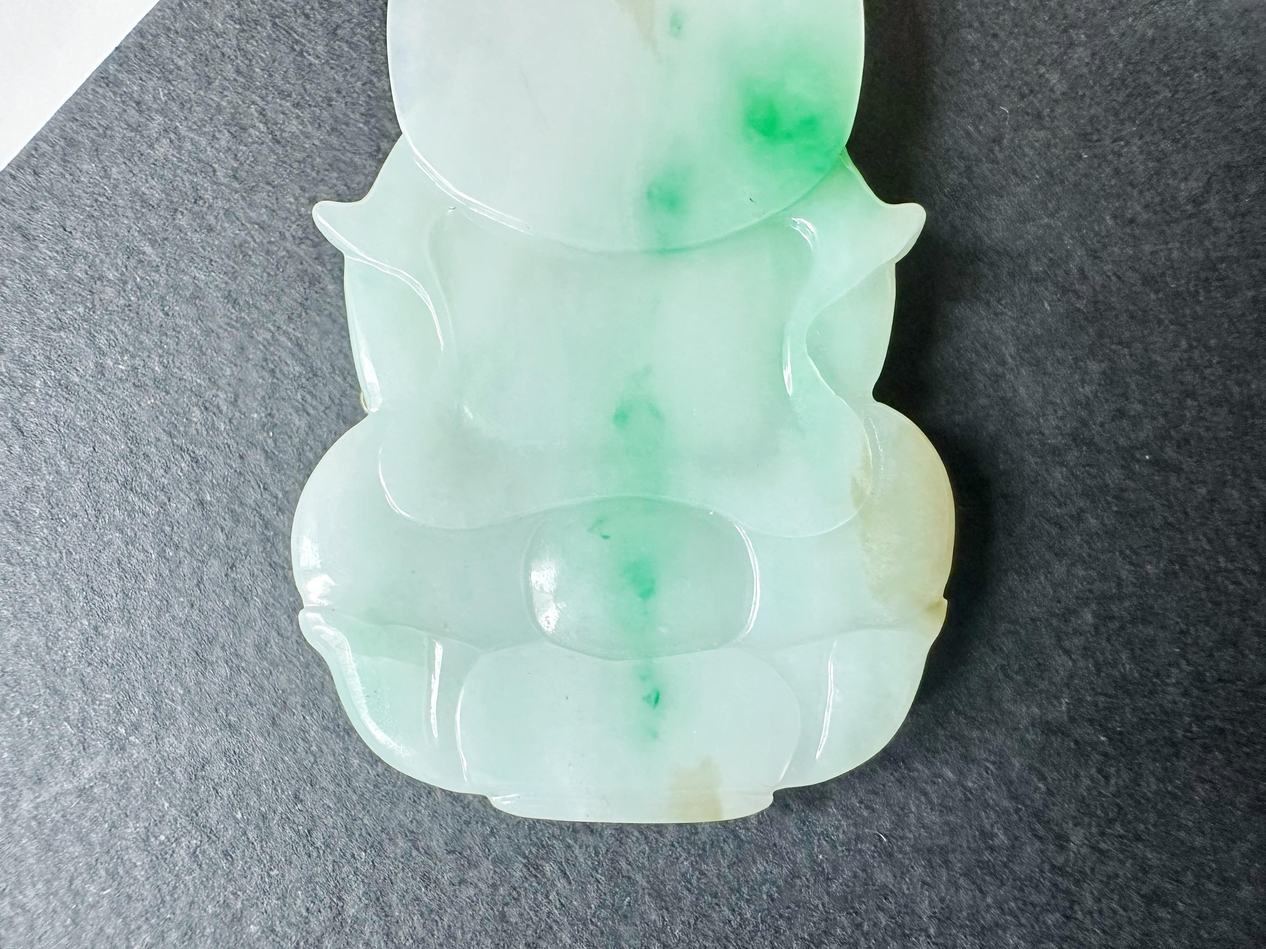 Natural Myanmar Vivid Green Jade Pendant with 18K White Gold and Diamond For Sale 11