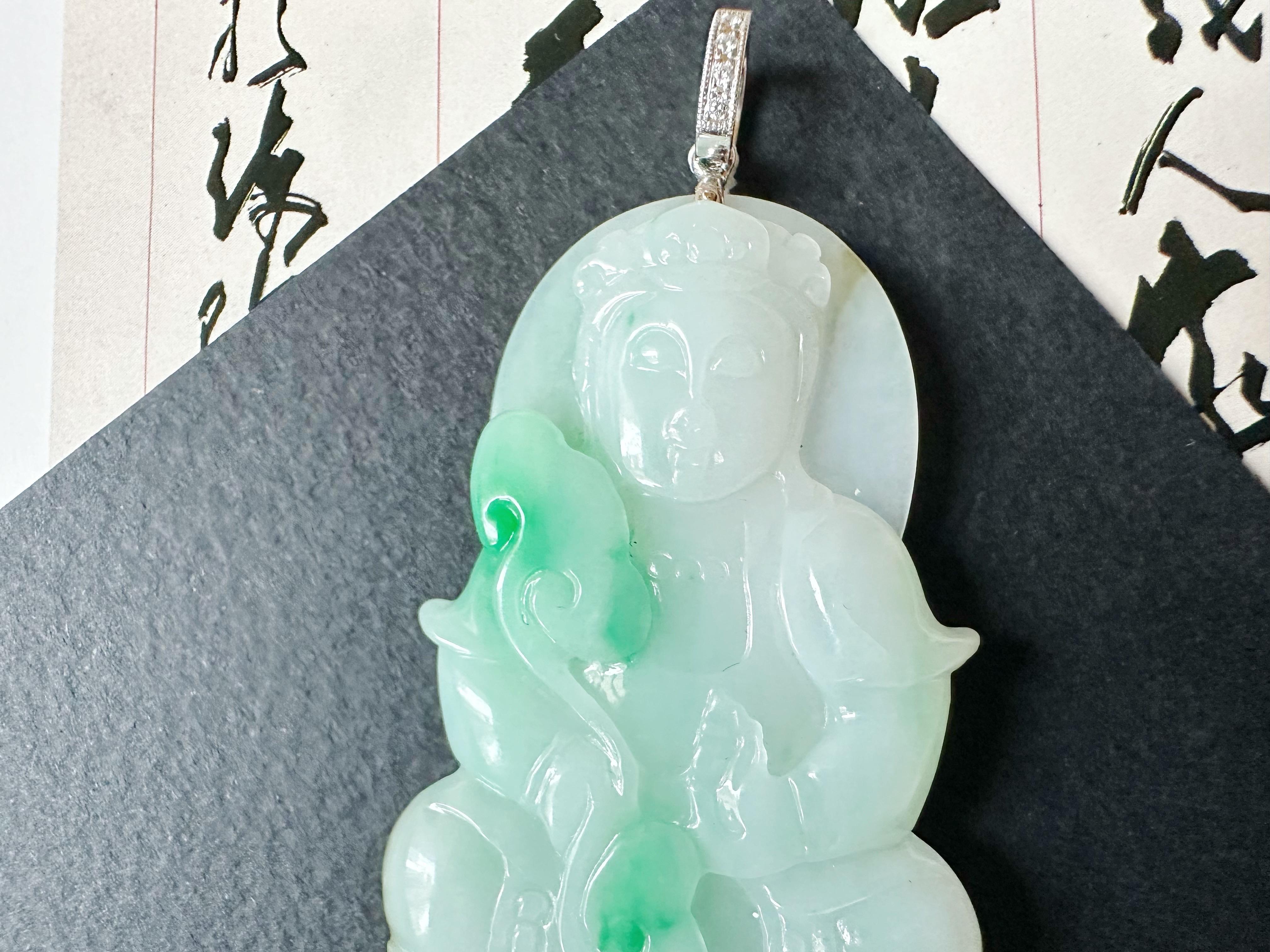 Natural Myanmar Vivid Green Jade Pendant with 18K White Gold and Diamond For Sale 3