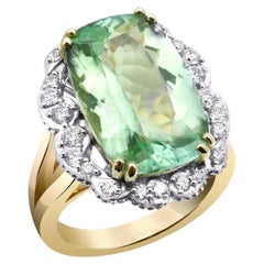 Natürlicher Namibianischer grüner Turmalinstein 7,38 Karat in 14KW&YG Ring mit Diamanten