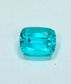 Pierre naturelle d'Apatite bleu néon : 2.50 Carat Cushion Cut December Birthstone
