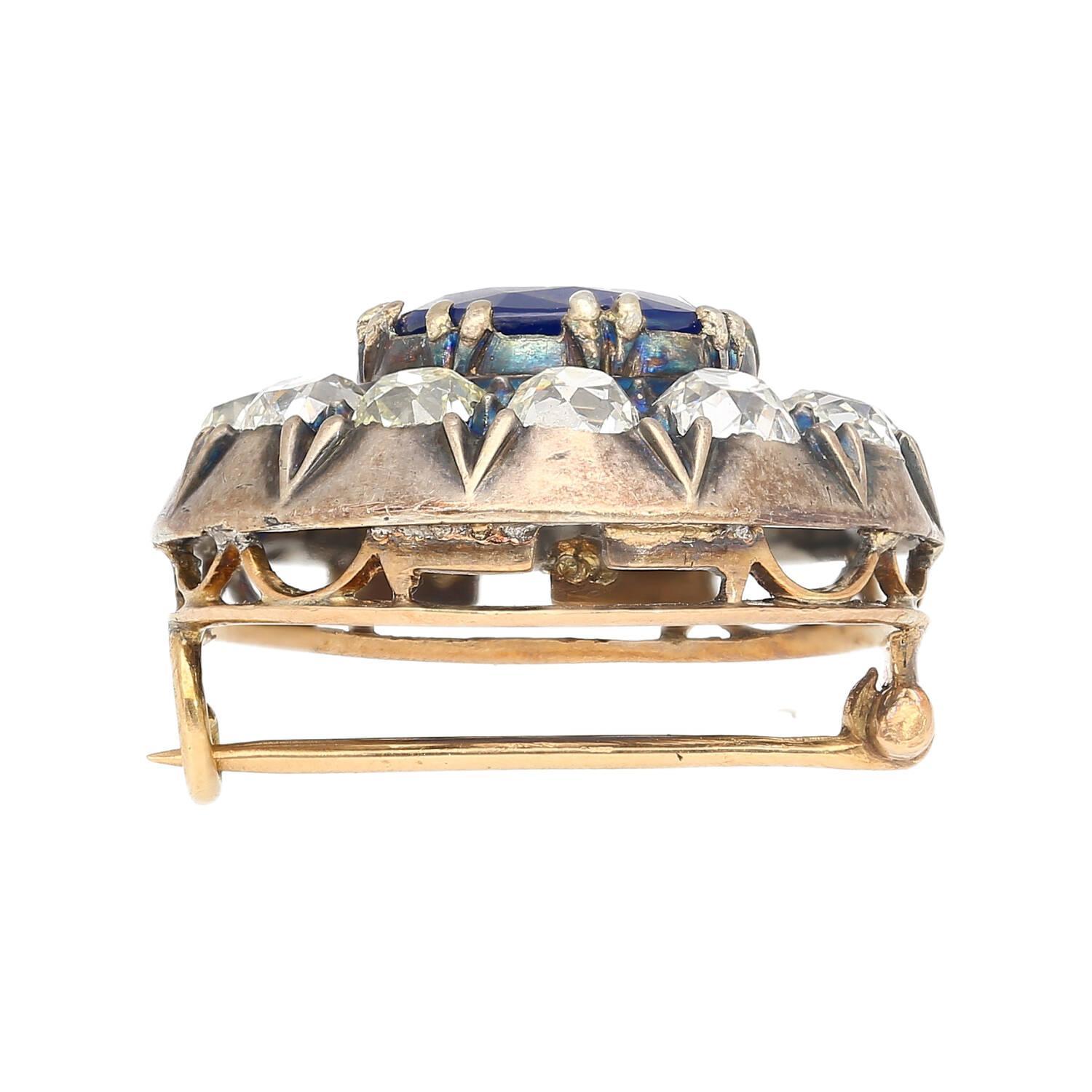 Natural No Heat 3.82 Carat Sapphire Brooch in Silver and 9K Gold For Sale 3