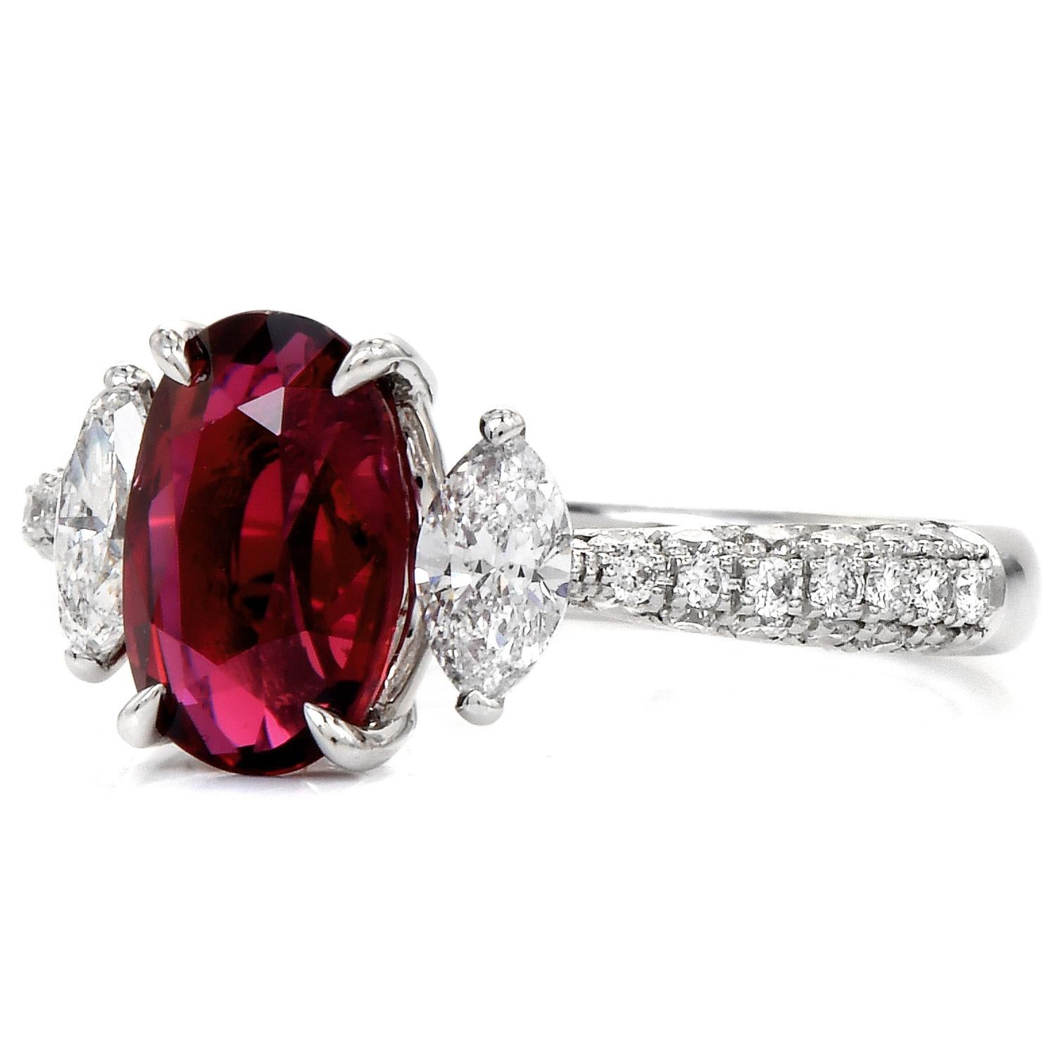 Natural No Heat Natural Ruby Diamond Platinum Three Stone Ring In Excellent Condition In Miami, FL