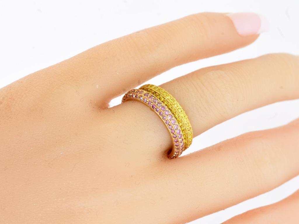 Bandeau de diamants naturels, non cultivés en laboratoire, de couleur rose Vivid Vivid, par Pierre/Famille en vente 6