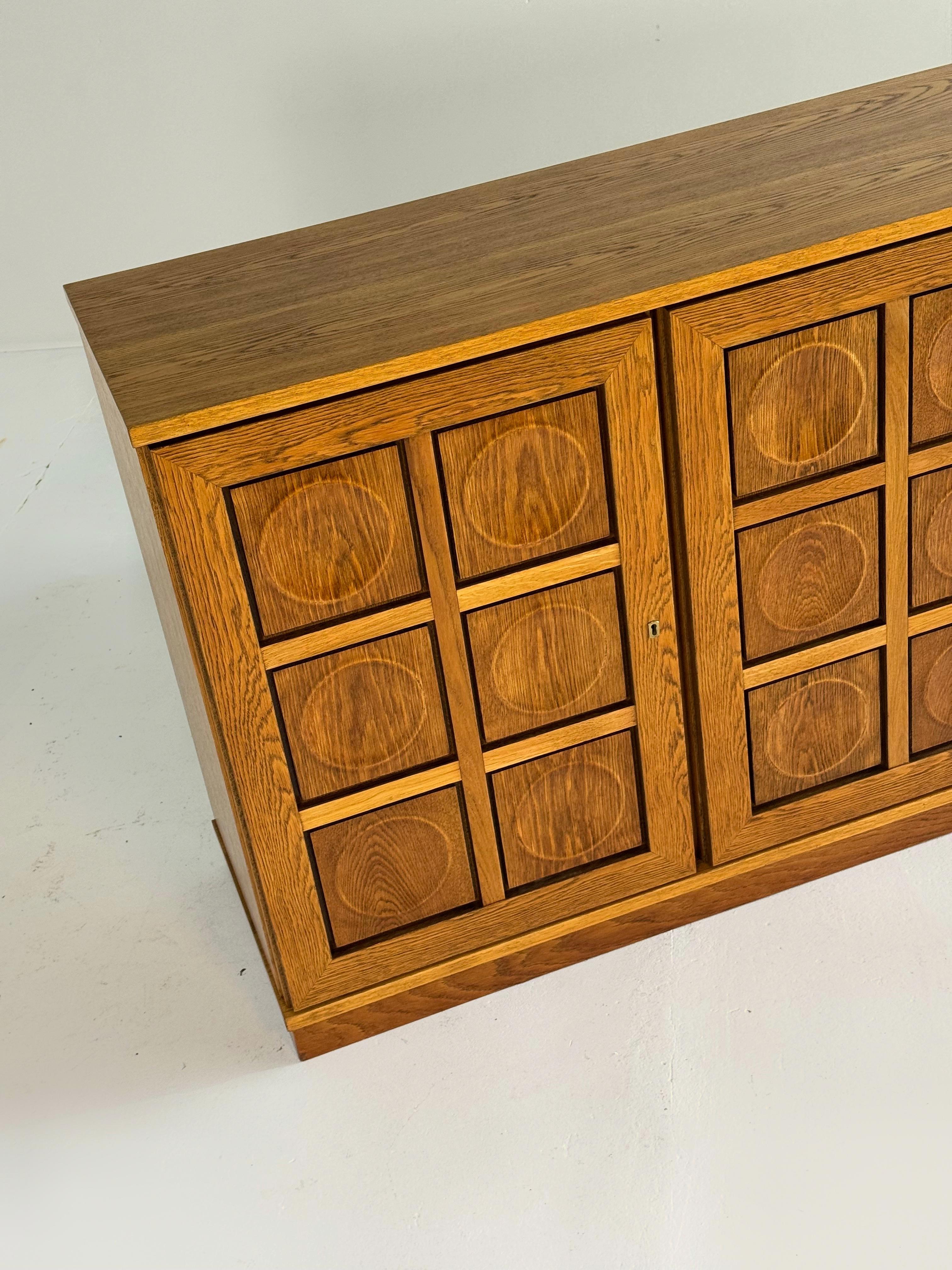 Late 20th Century Natural oak brutalist sideboard For Sale