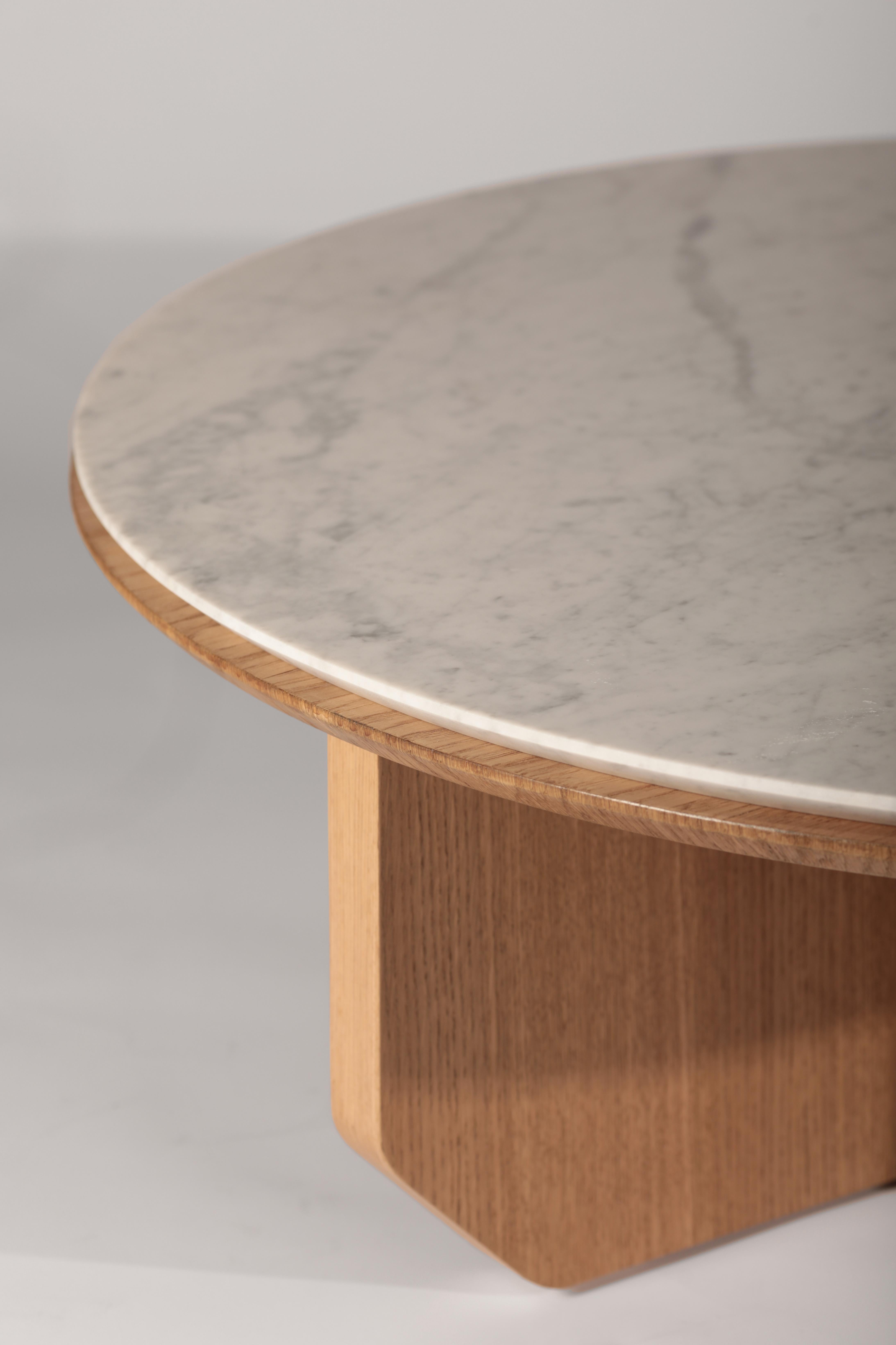 Tavolino Vivo in Oak Natural e Bianco Carrara di Studio Mohs In condizioni Nuovo in vendita a Geneve, CH
