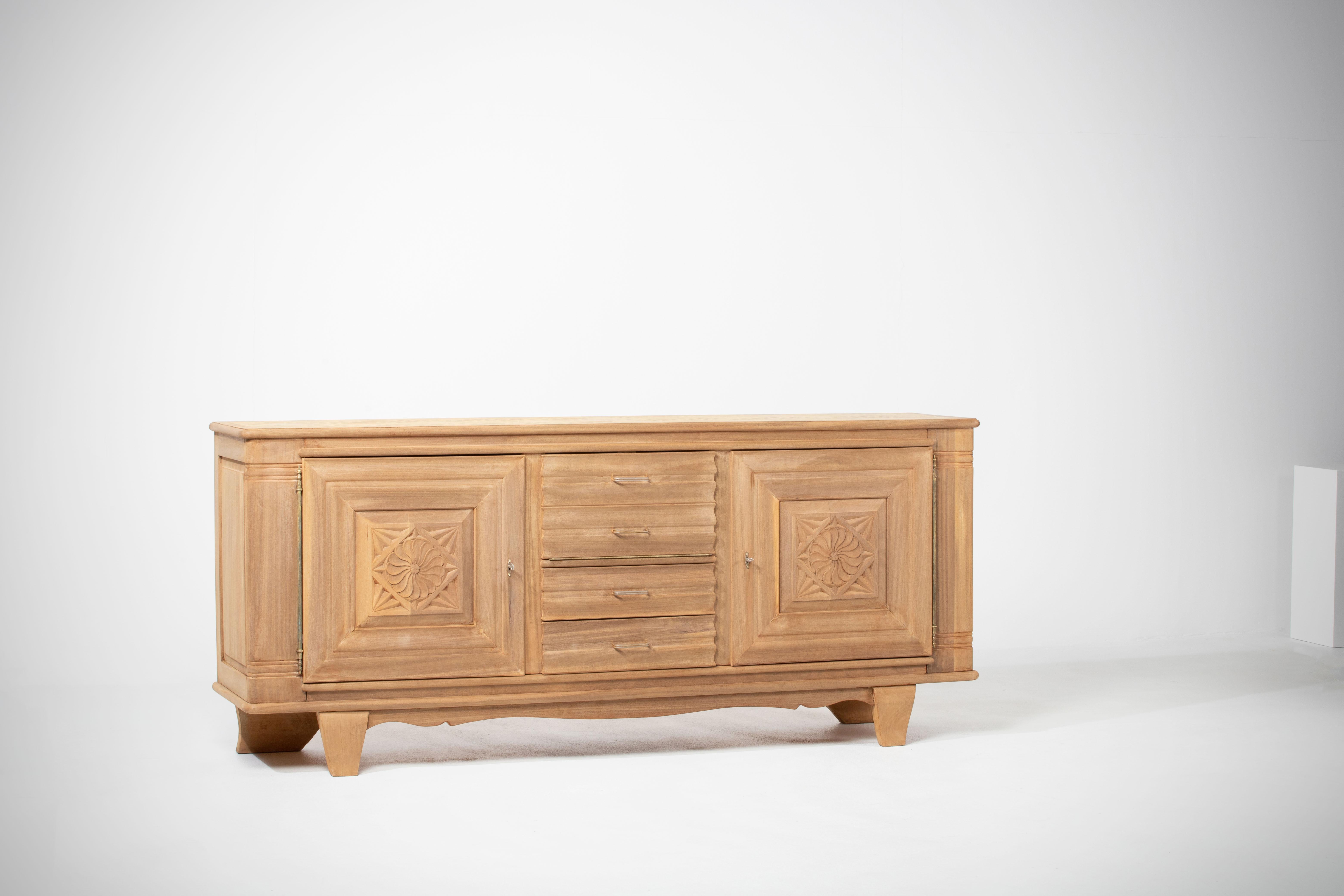 Natural Oak Credenza, France, 1940s For Sale 2