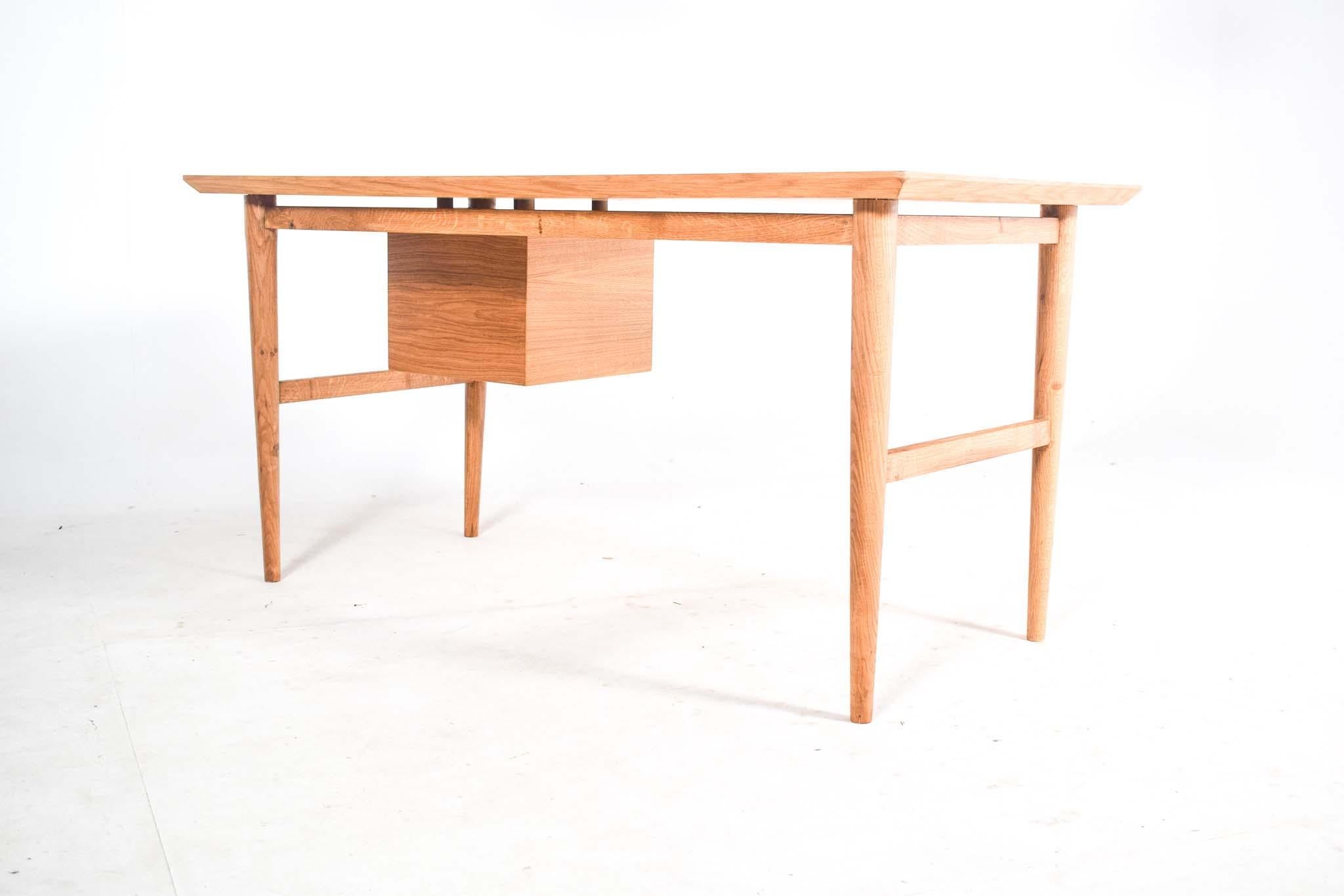 Escritorio de roble natural con tres cajones Modelo S1 de Dust Wood en venta 13