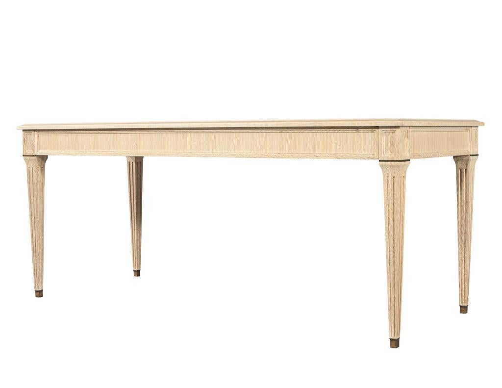 Natural Oak Writing Desk Louis XVI Inspired in vendita 7